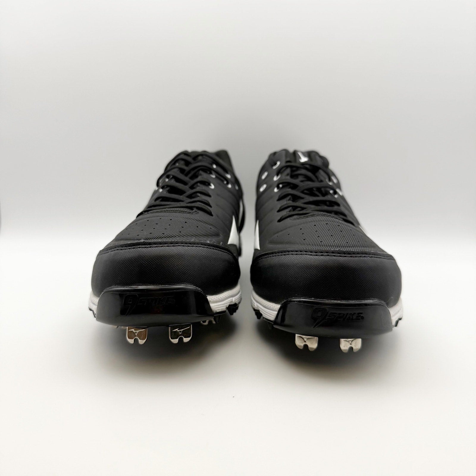 Mizuno Mens 9 Spike Ambition 2 Low Metal Baseball Cleats US 11 Black White NWOB
