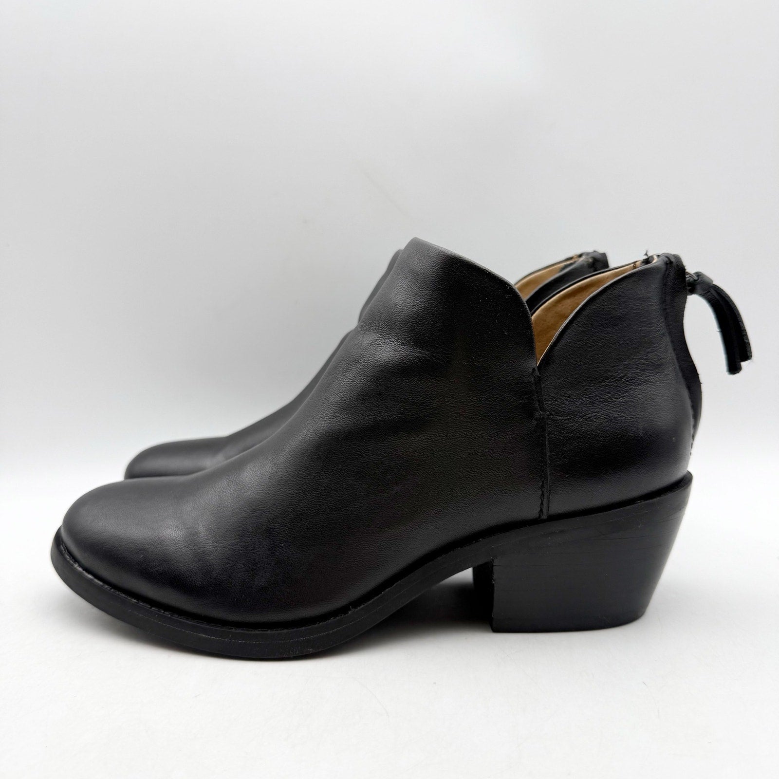 Sofft Womens Angelica Ankle Booties Size 11 Black Leather Waterproof NWOB