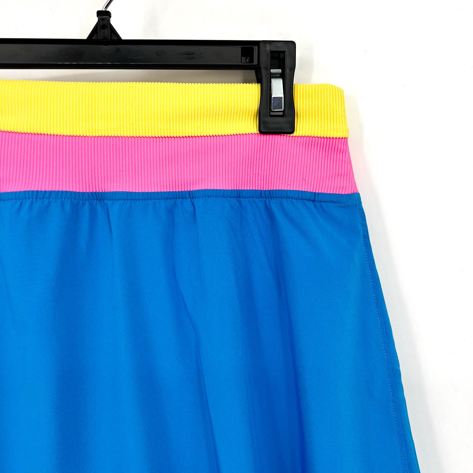BEACH RIOT Women's Coast Skort Medium Coral Reef Blue Yellow Skirt NWT