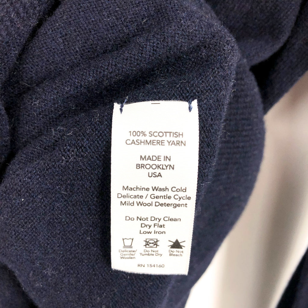ACTIVE CASHMERE Men's Cashmere Sweater Small Navy Blue Long Sleeve NWT