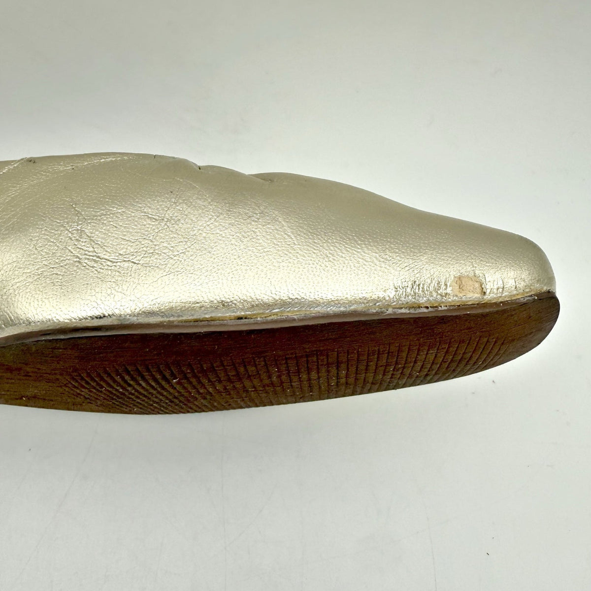 Seychelles Women Little Things Flats US 7.5 EU 38 Platinum Gold Leather NWOB