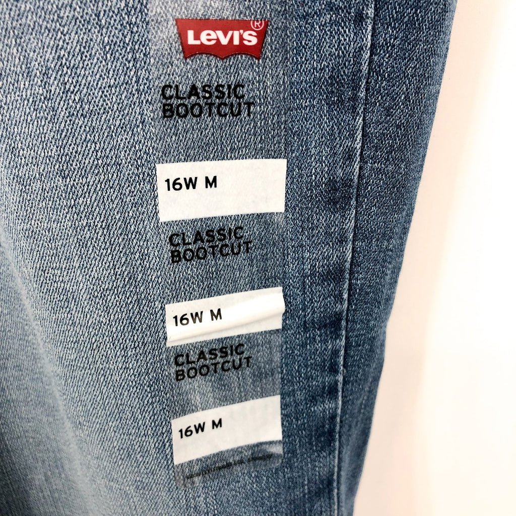 LEVI'S Women's Classic Bootcut Jeans Size 16W Medium Blue Wash A1662-0000 NWT