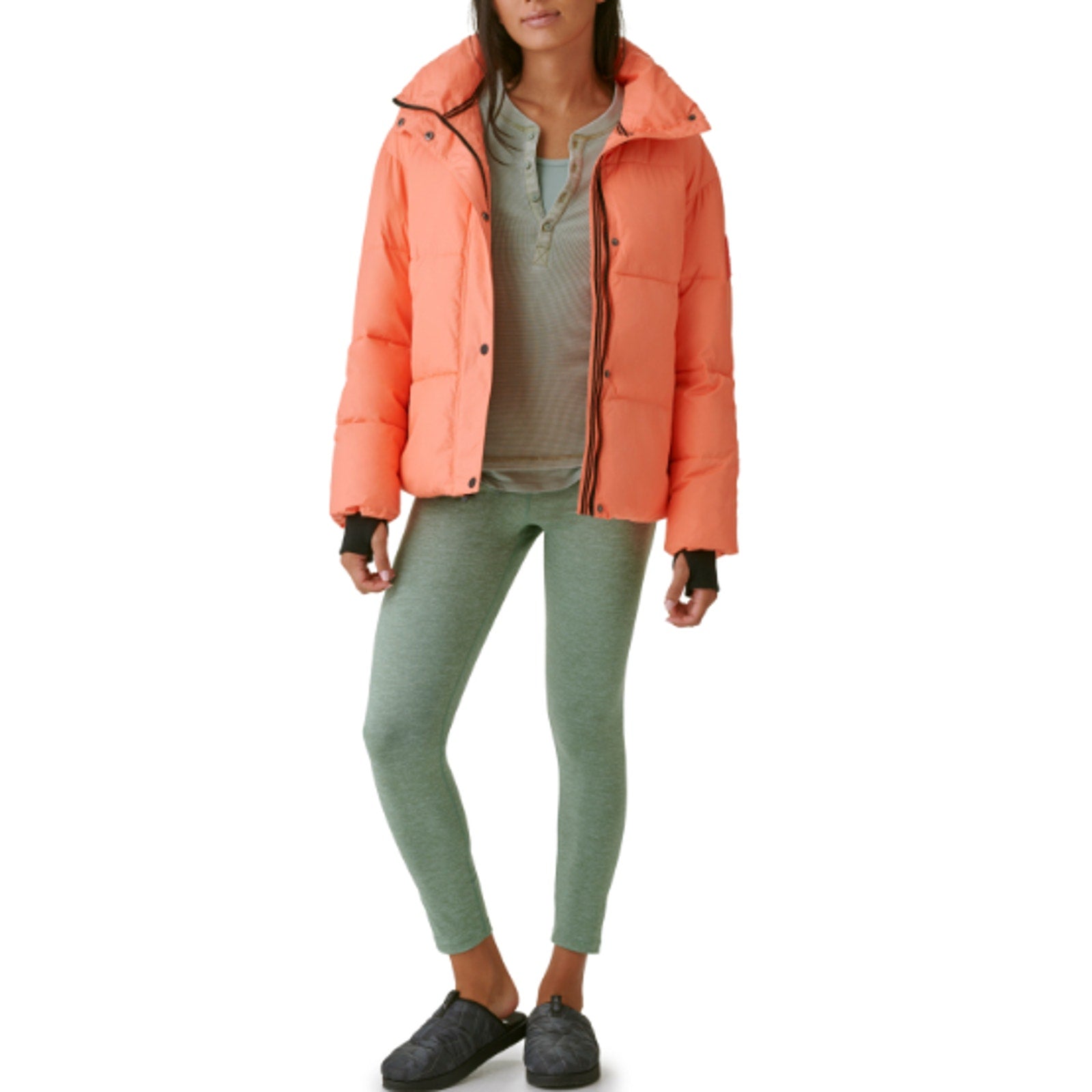 Bass Outdoors Womens Discovery Puffer Coat Medium Orange Living Coral NWT