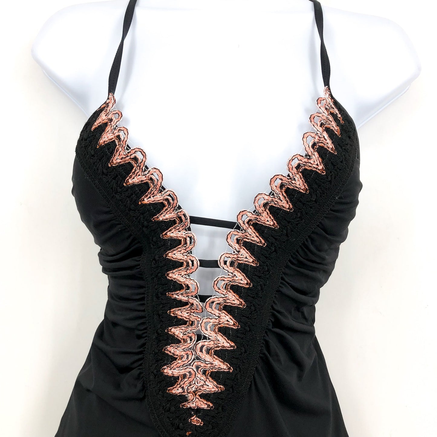 BECCA Women's Layla Plunge One-Piece Swimsuit Black LARGE