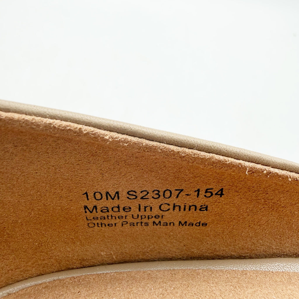 SoftWalk Womens Cypress Slip On Flats US 10 M Tan Beige Leather Open Toe NWOB
