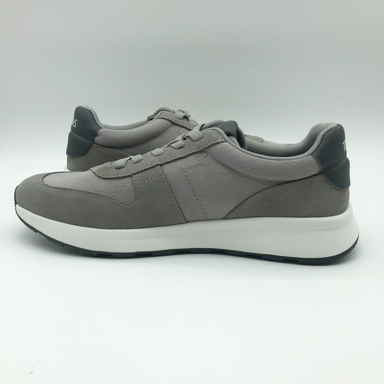 Toms Mens TRVL LITE Retro Runner Sneakers Size 7.5 Drizzle Grey Suede Twill NIB