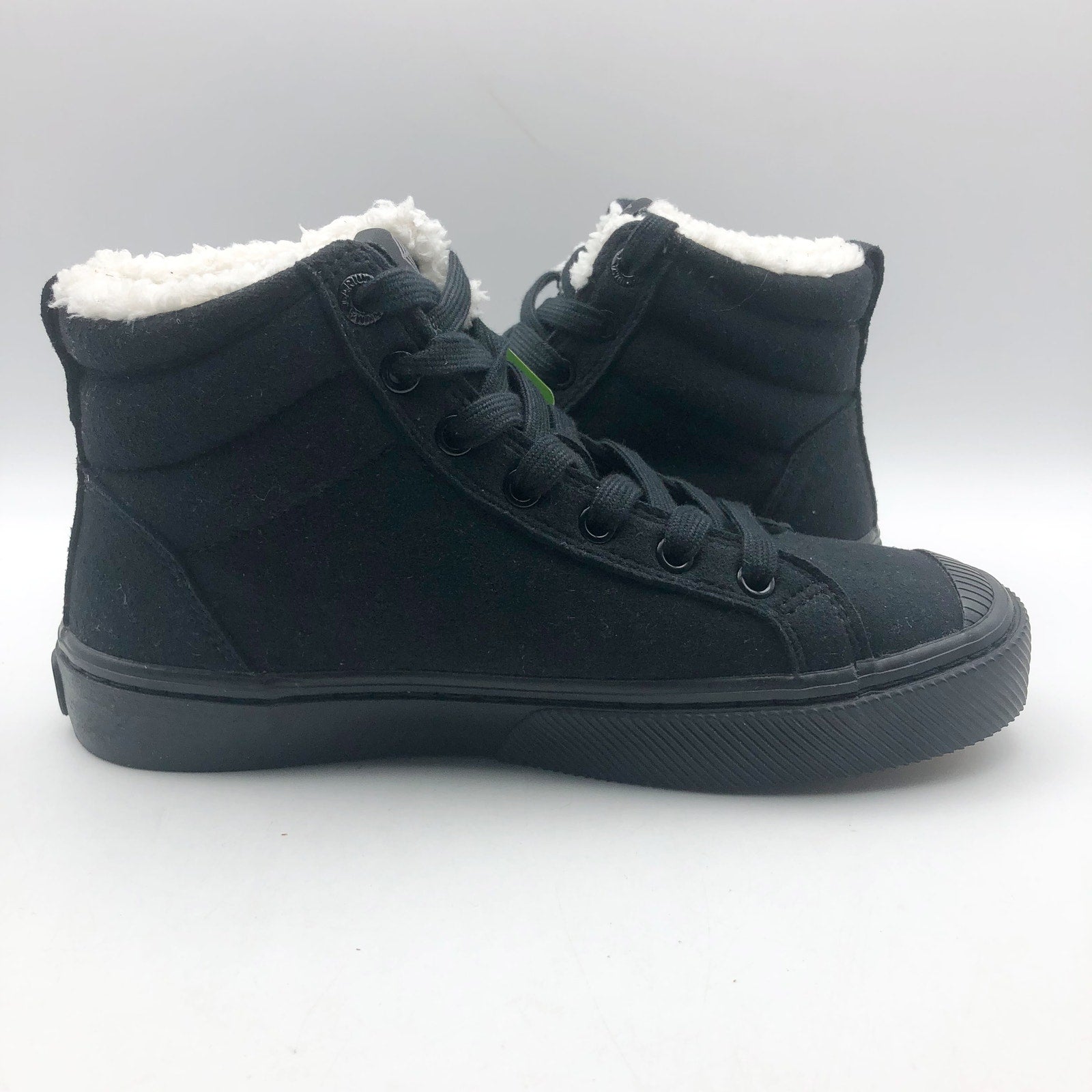 Cariuma OCA Therma High Sneaker Boots Mens 8.5 Womens 10 Black Suede NIB