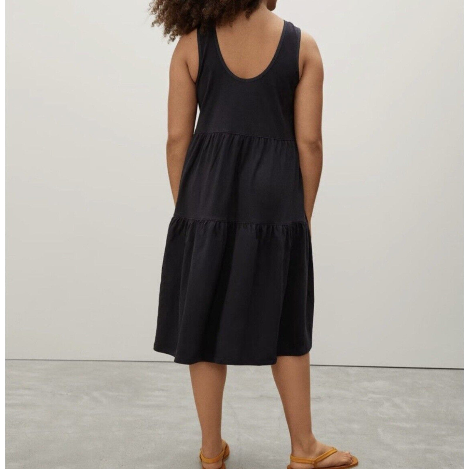 Everlane Womens Midi Dress XS Black The Weekend Tiered Cotton Sleeveless NWOT