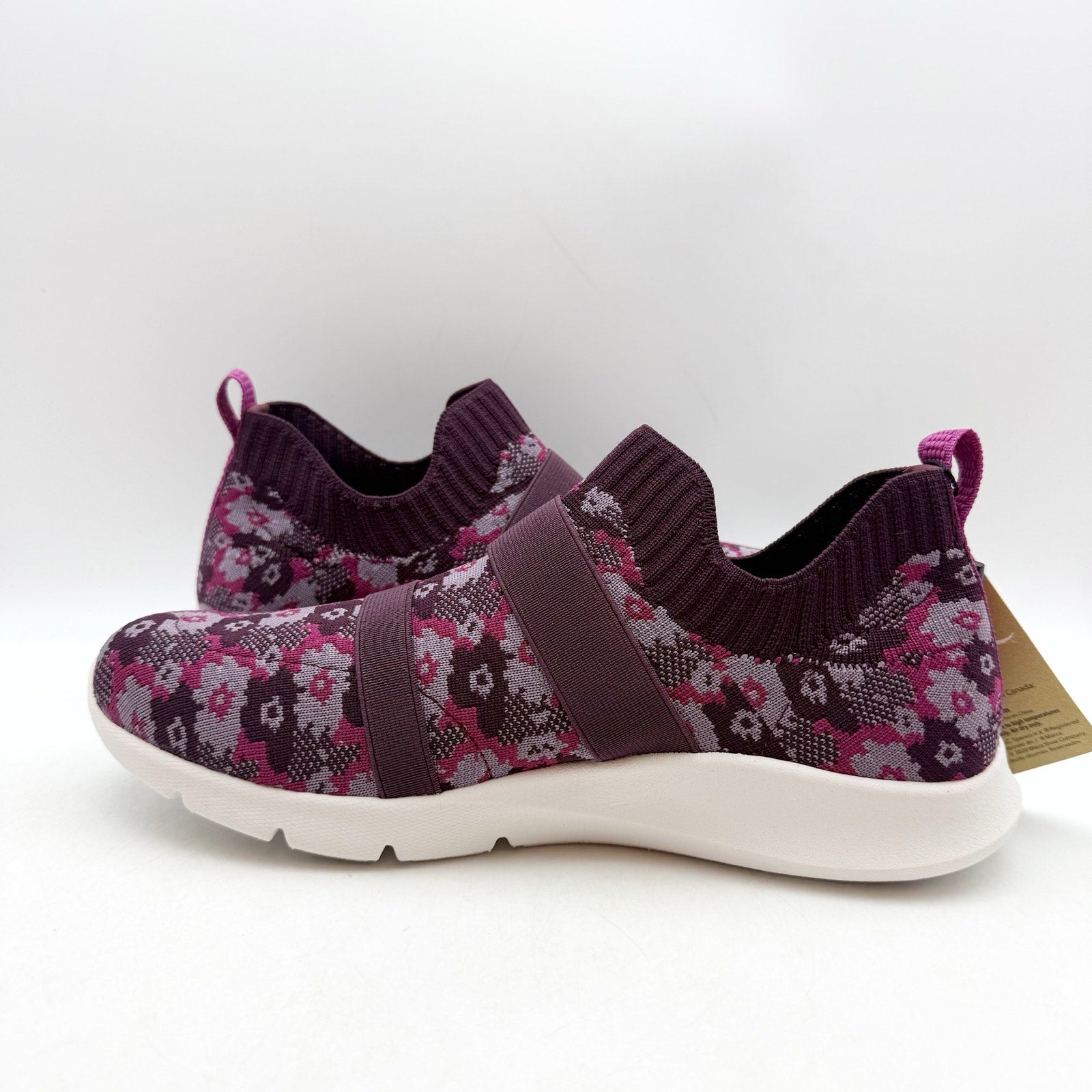 Spenco Womens Karma Stretch Sneakers US 7.5 M EU 38 Fuchsia Floral Purple NIB