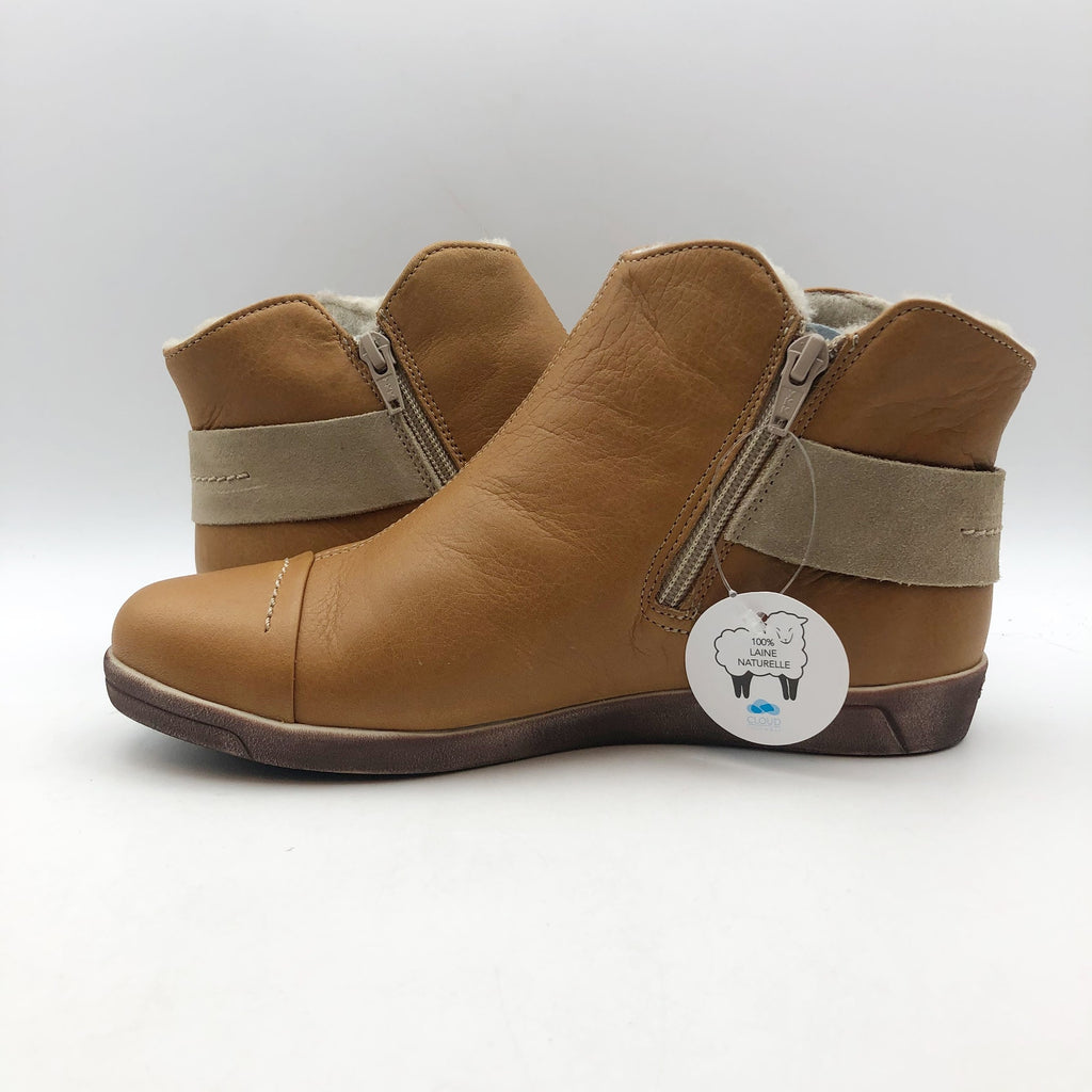 CLOUD Footwear Womens Aline Basic Boots Size 7 EU 38 Tan Leather Wool Lining NIB