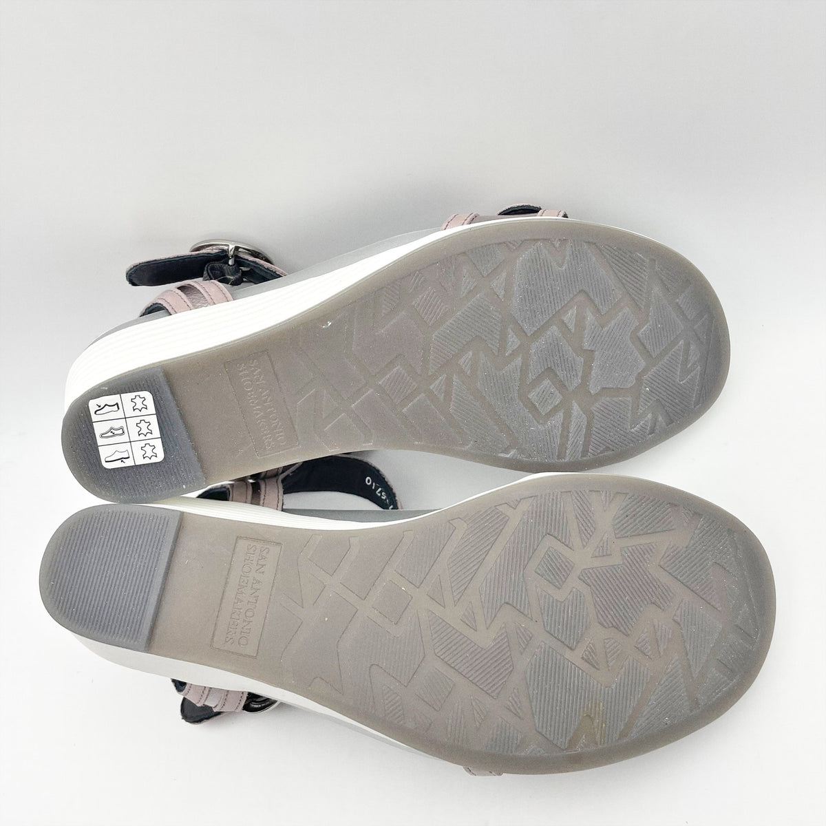 SAS Womens Seight Wedge Sandals Size 7.5 WW Purple Silver Leather NIB