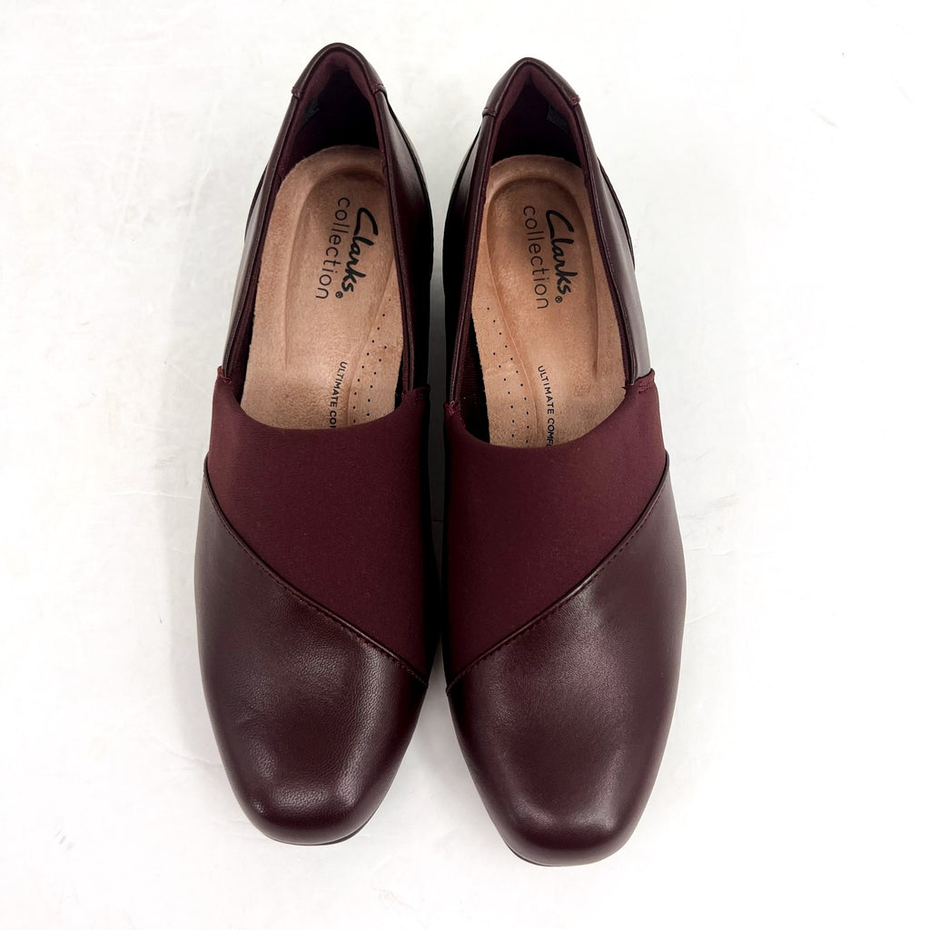 CLARKS Womens Juliet Gem Slip On Flats Loafers Size 6.5 Red Burgundy Leather NIB
