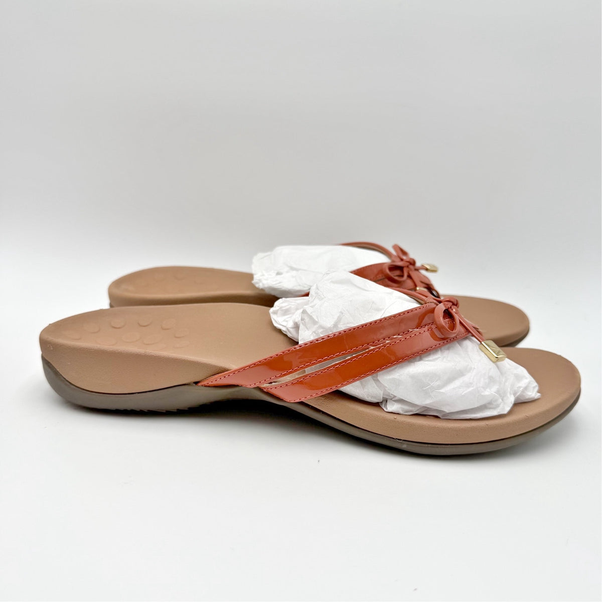 Vionic Womens Bella X Sandals Size 10 EU 41 Red Orange Flip Flops NWOB