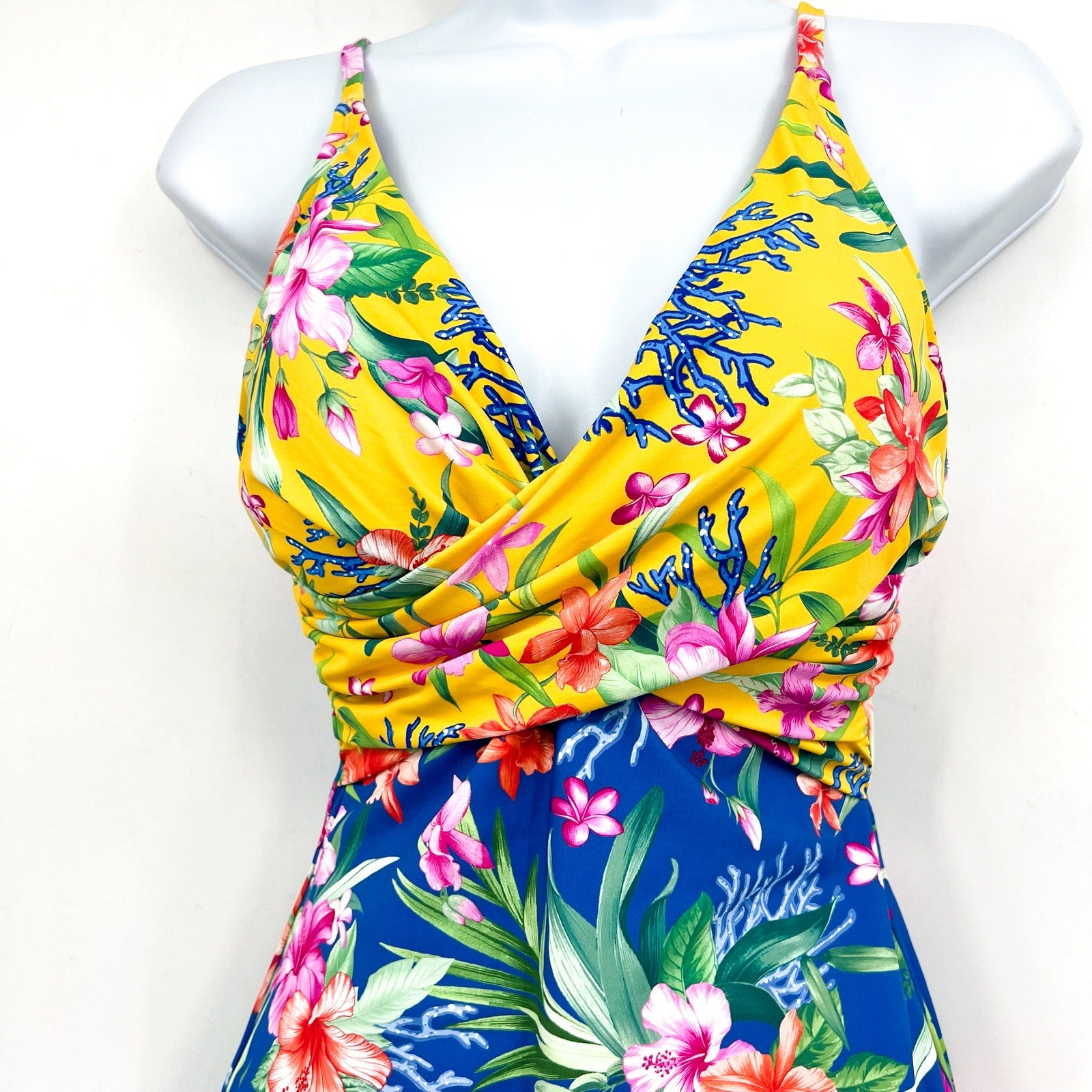 TOMMY BAHAMA Women's Isola Vita One-Piece Swimsuit Size 8 Yellow Blue Floral NWT
