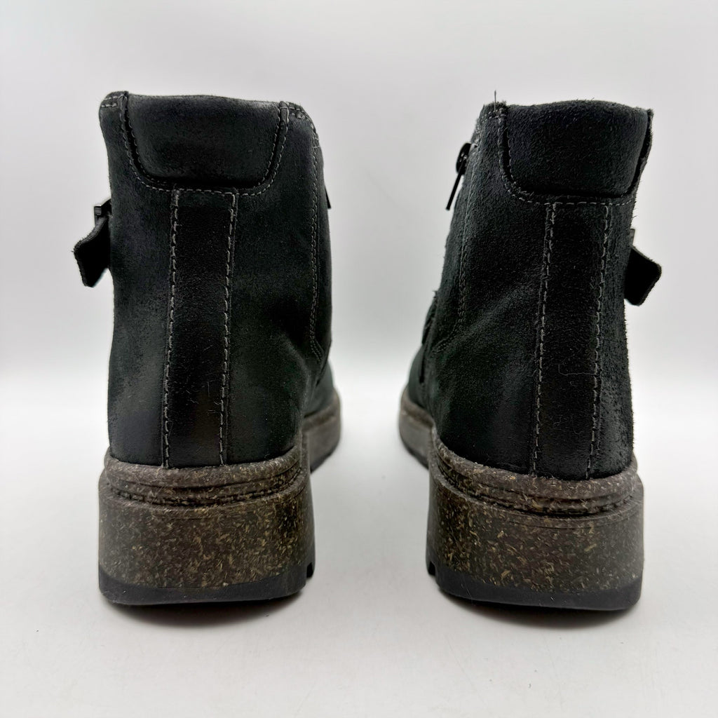 Clarks Womens Noralyn Ankle Boots US 8.5 Wide EU 39.5 Black Suede NIB