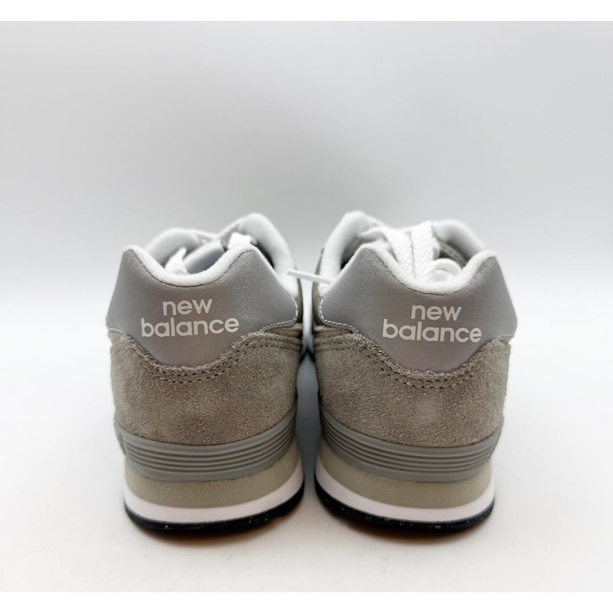 New Balance Boys Classics 574 Core Sneakers US 5.5 EU 38 Grey White Athletic NIB