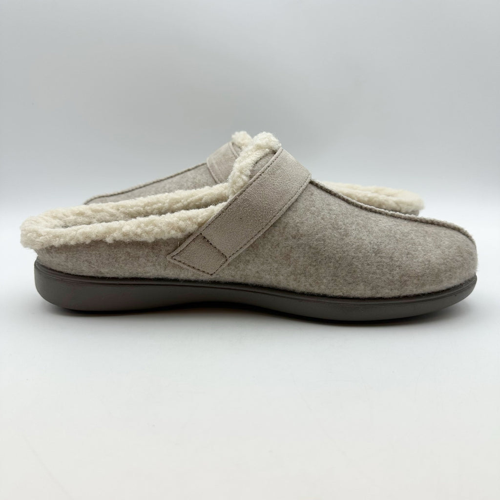 Bzees Womens Eternity Mules Size 7 M EU 37 Beige Taupe Slip On NIB
