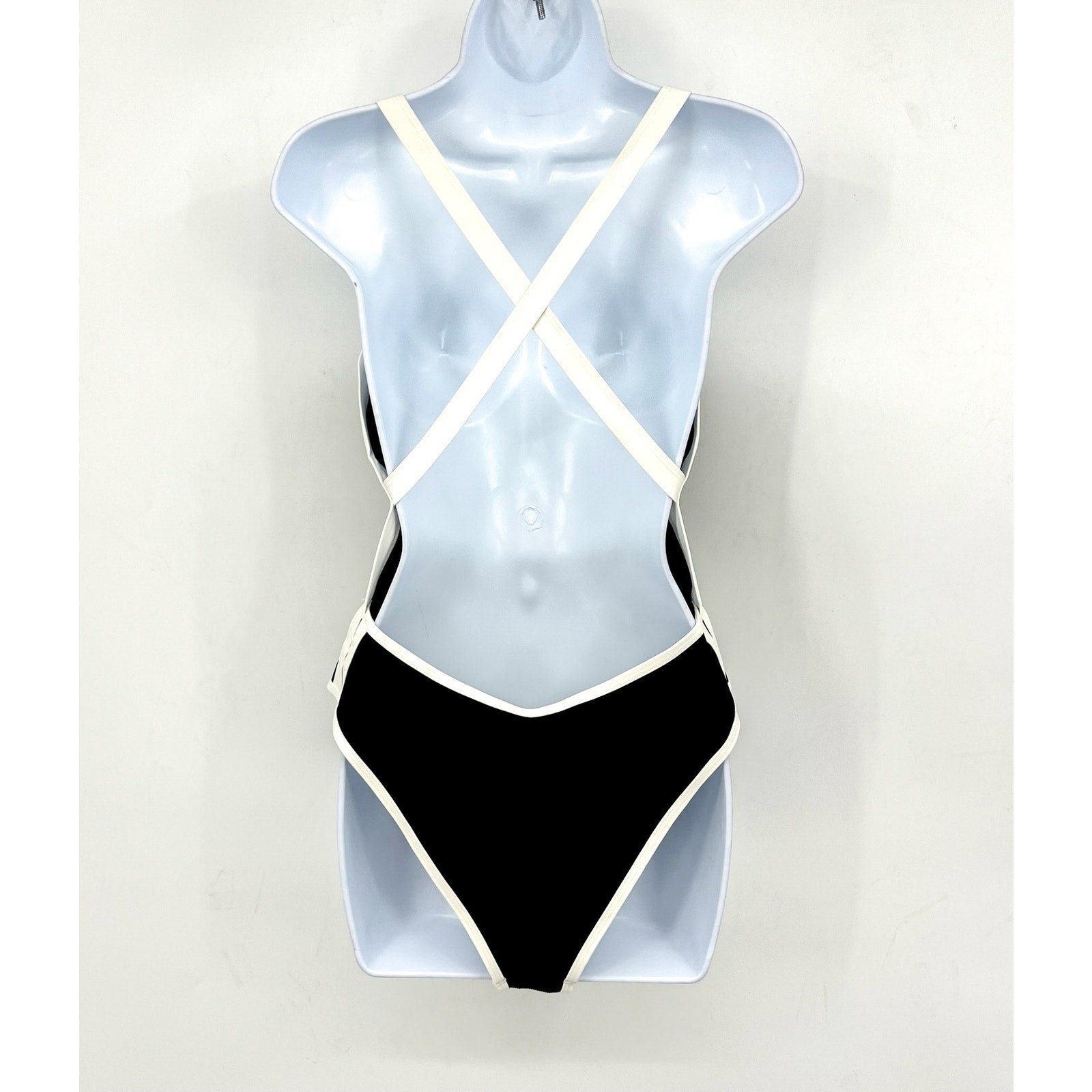 L*SPACE Women's Ribbed Baewatch One Piece Swimsuit Small Black Cream NWT