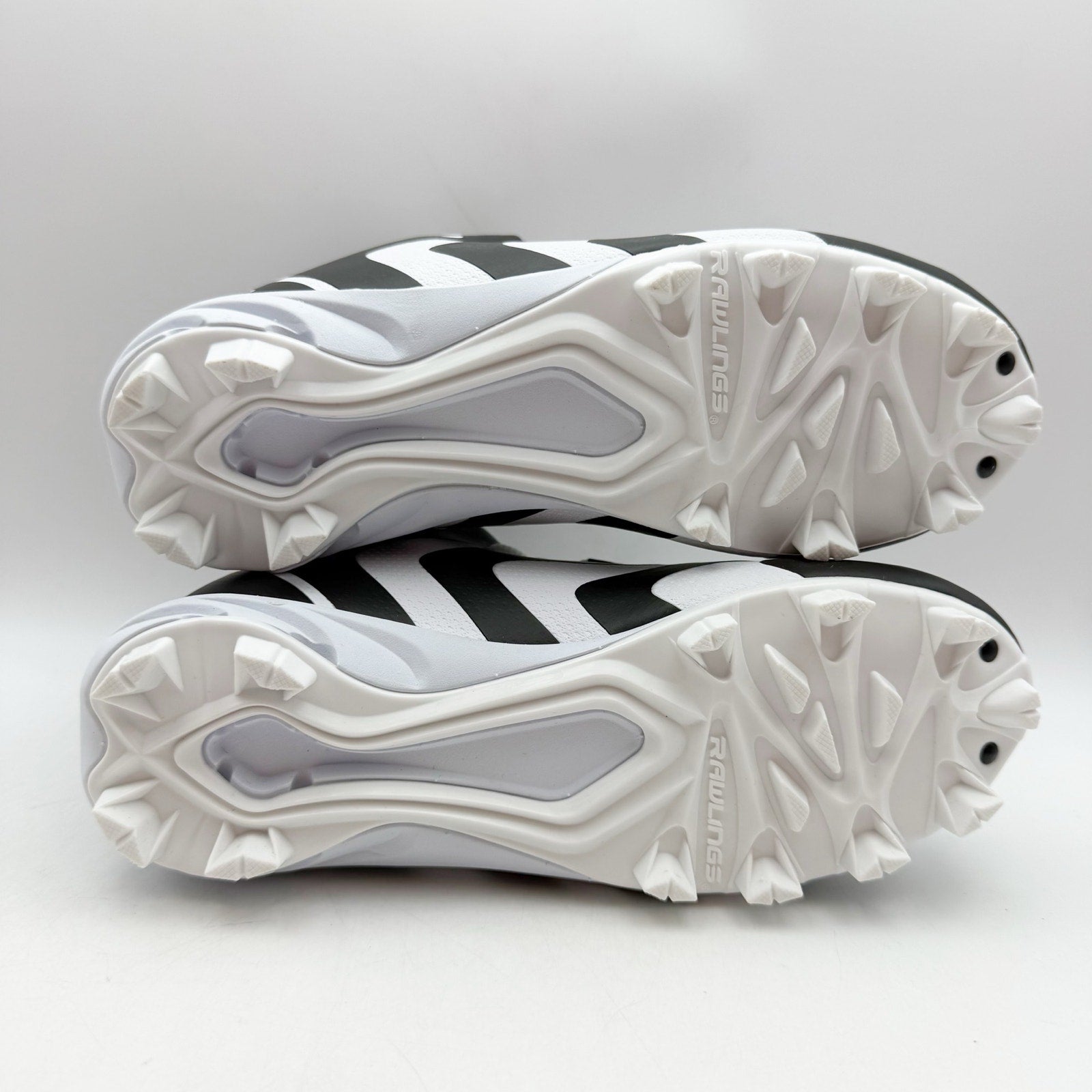 Rawlings Boys Rookie Mid Baseball Cleats US 4 EU 36 Black White NIB