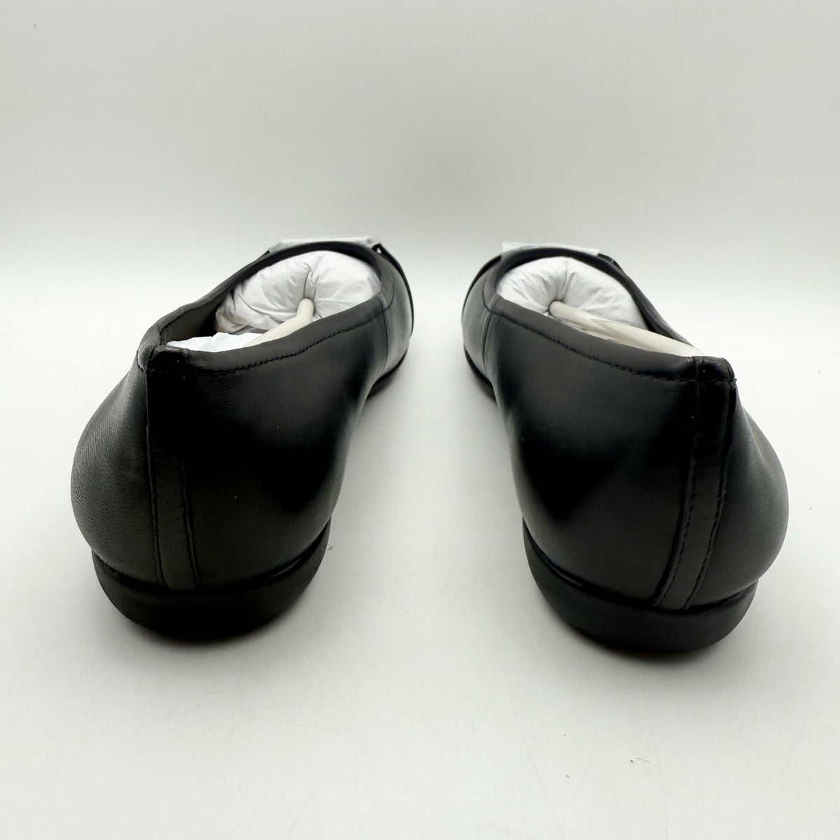 Trotters Womens Sizzle Signature Flat Size 8.5 WW Black Leather Slip On NIB