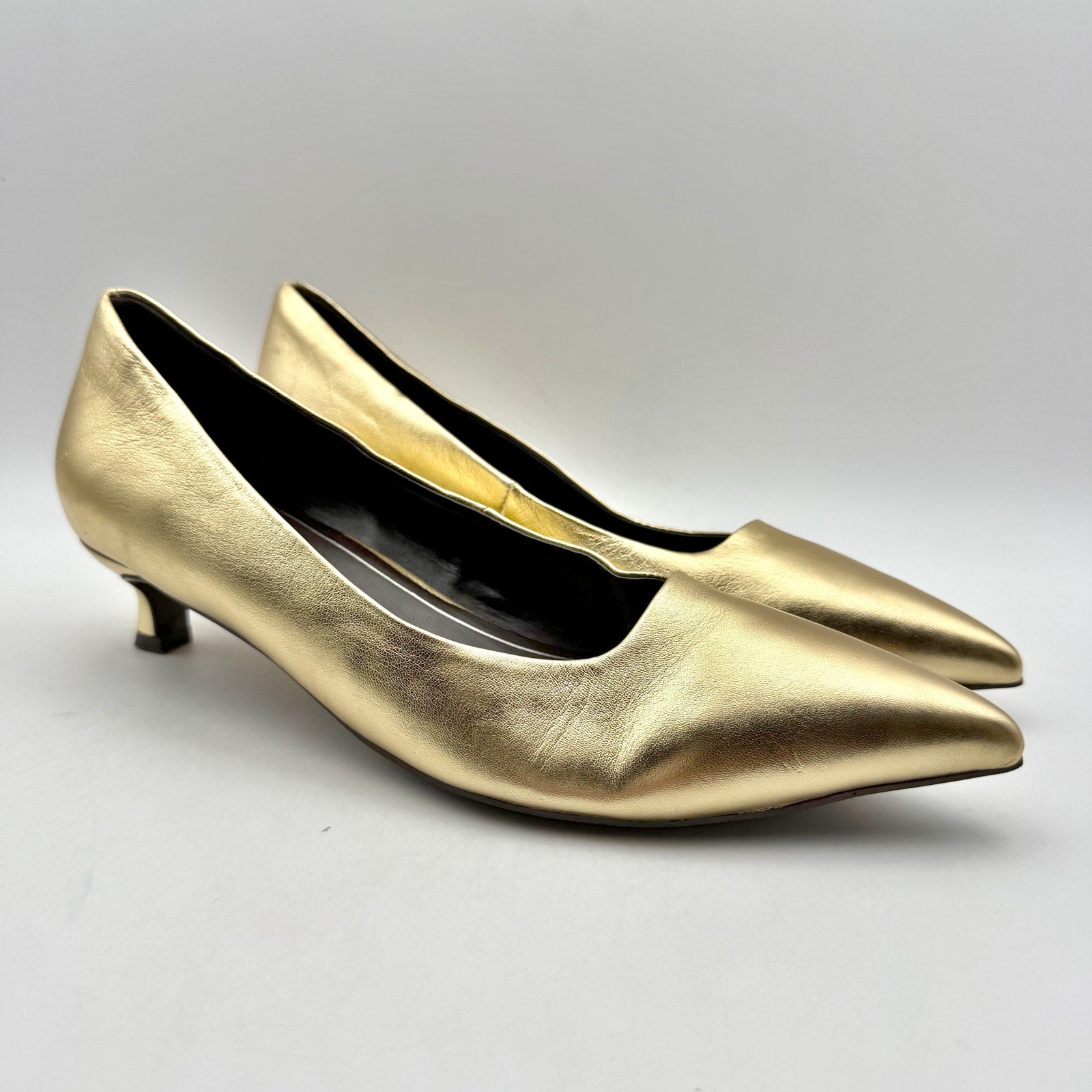 Naturalizer Womens Natalia Kitten Heels US 7 WIDE EU 37 Gold Leather NWOB
