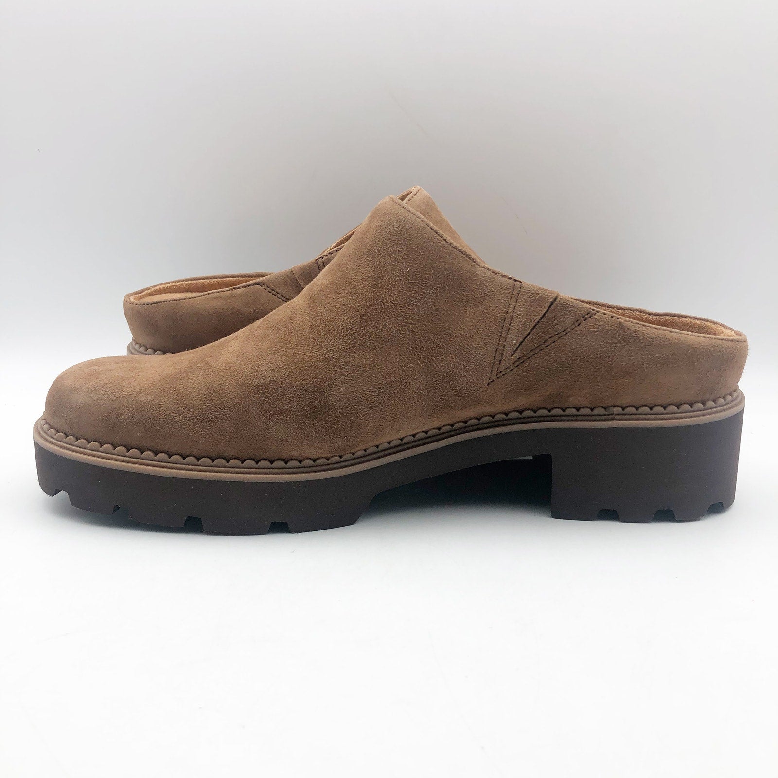 Vionic Womens Fairfax Clogs US 10 EU 41 Brown Suede Slip On NIB