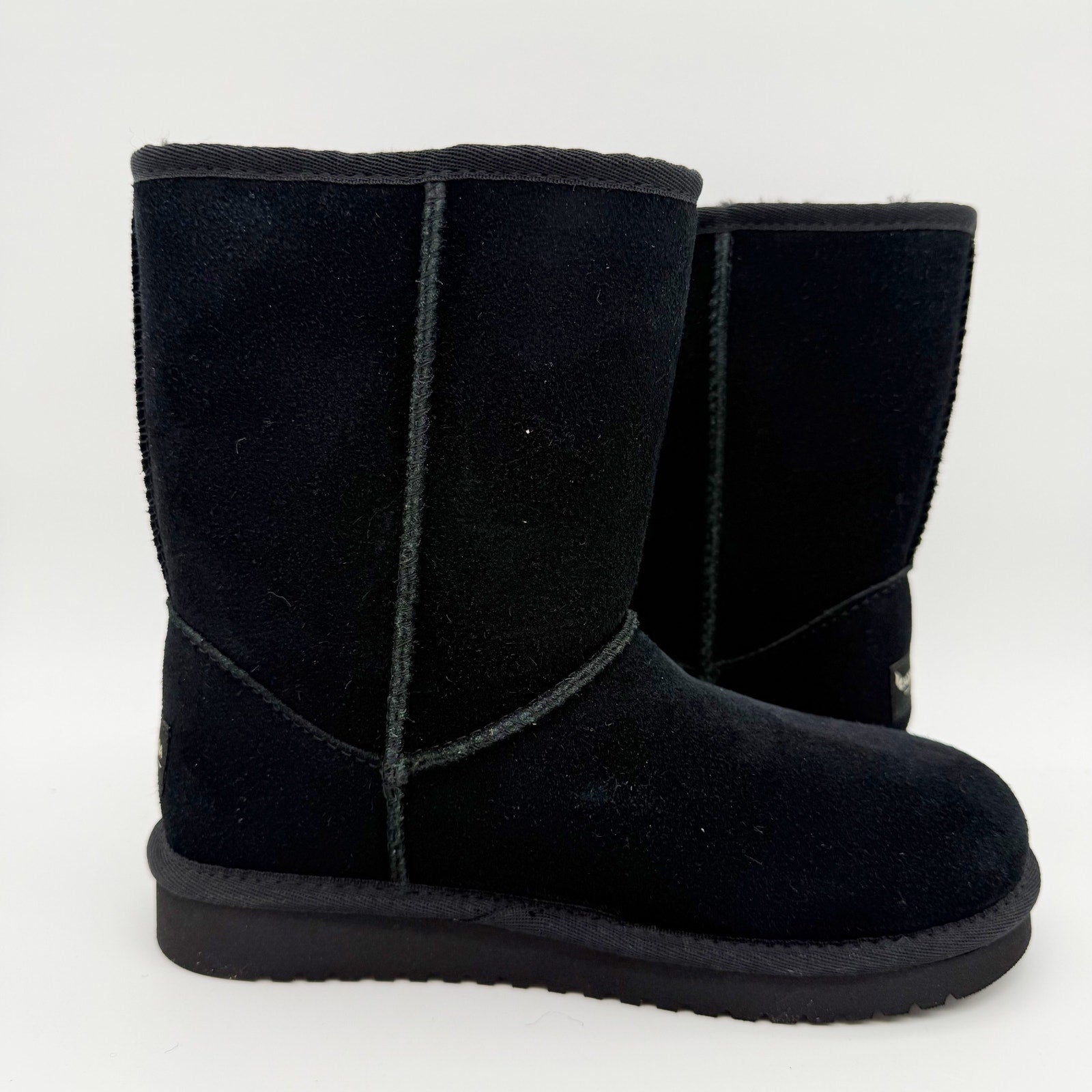 Koolaburra by UGG Womens Victoria Short Winter Boots US 5 EU 36 Black Suede NIB