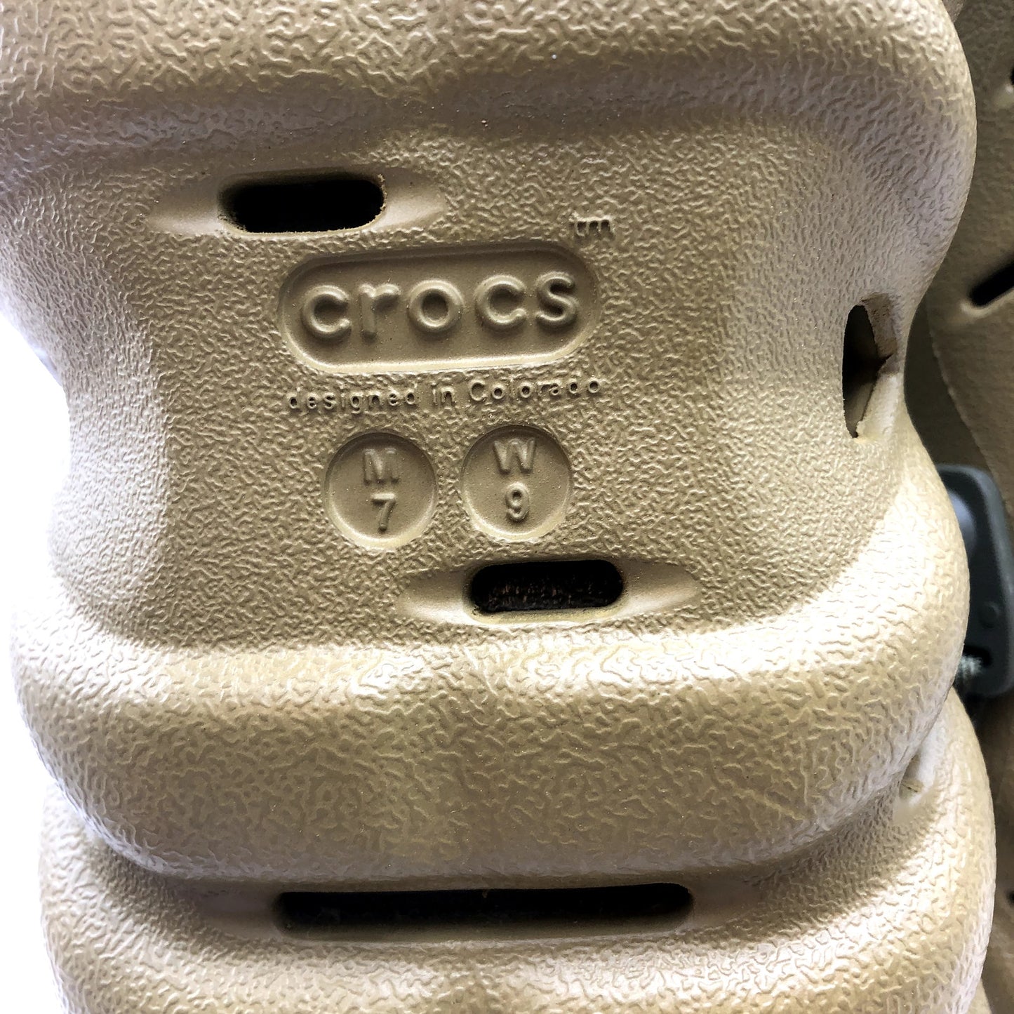 Crocs Unisex Echo Clogs Mens 7 Womens 9 EU 39 Green NWOB