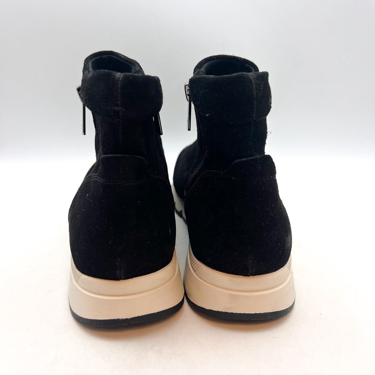 EASY SPIRIT Women's Ives Casual Boots Size 8M Black Suede Waterproof Flats NWOB