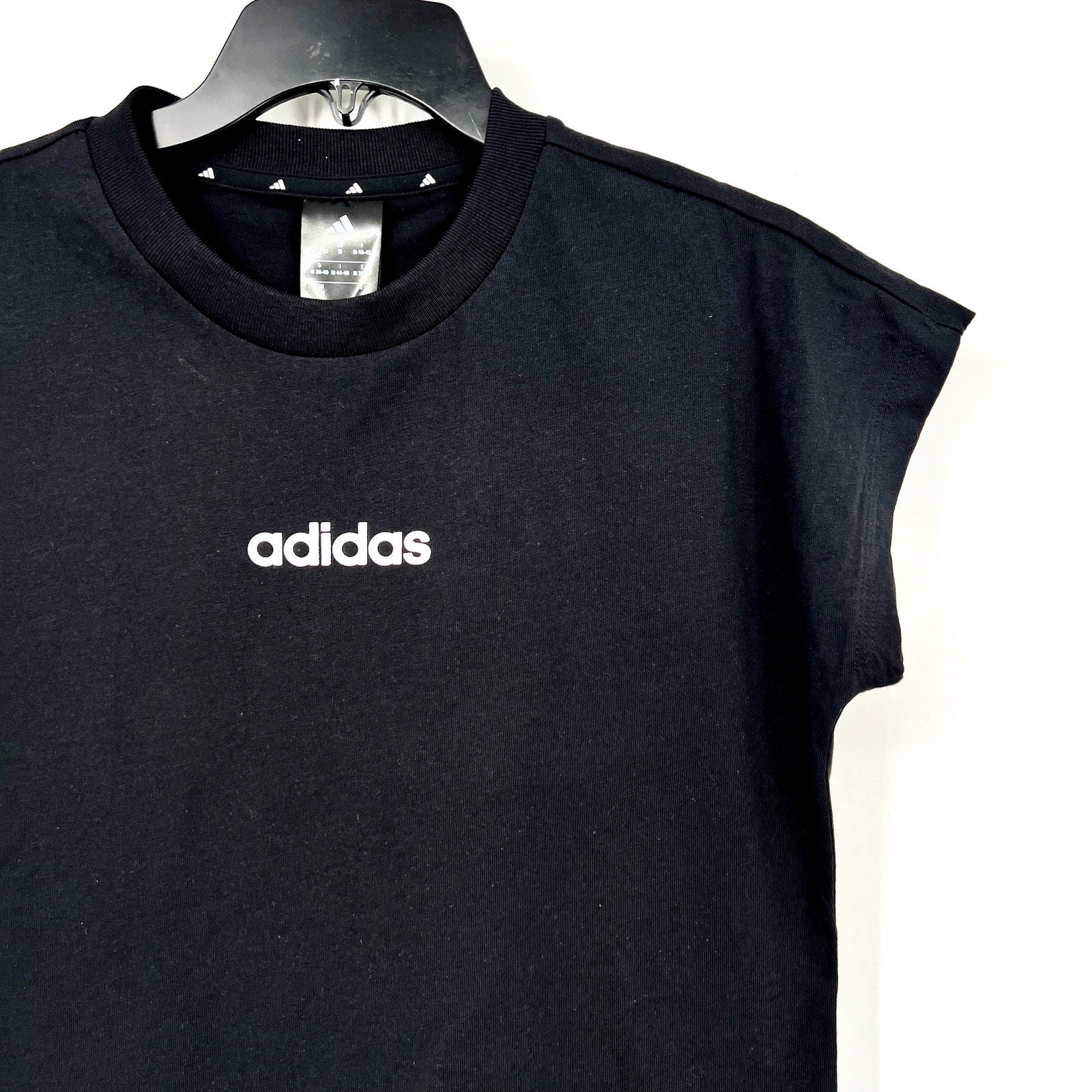 ADIDAS Women's Essentials Linear Cotton Tee Medium Black White Short Sleeve NWT