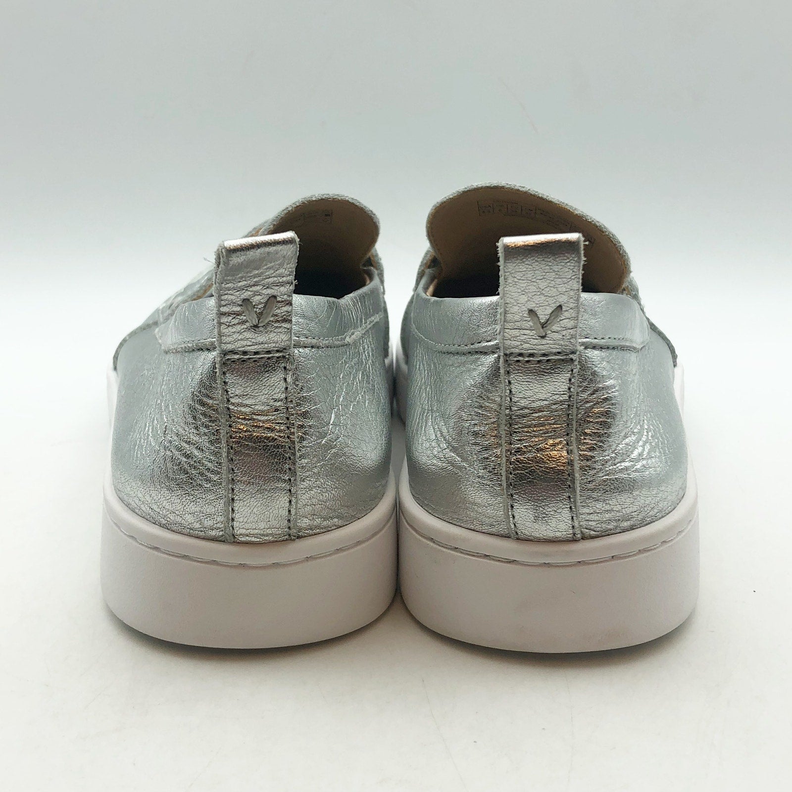 VIONIC Womens Uptown Loafers Size 8.5 Wide Silver Metallic Leather Slip-ons NIB