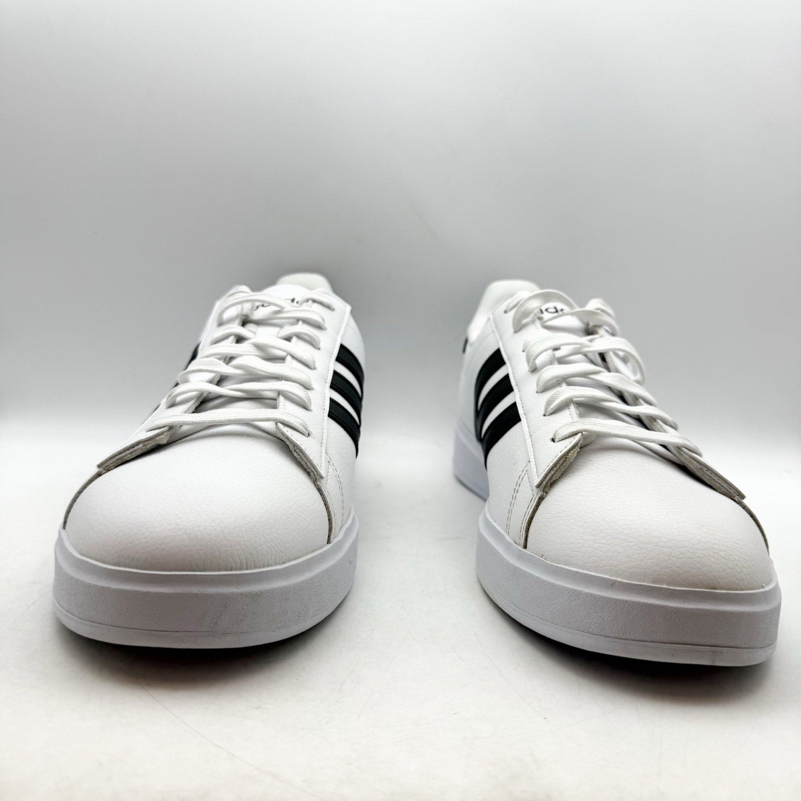 Adidas Mens Grand Court 2.0 Casual Sneakers US 12 White Black NWOB