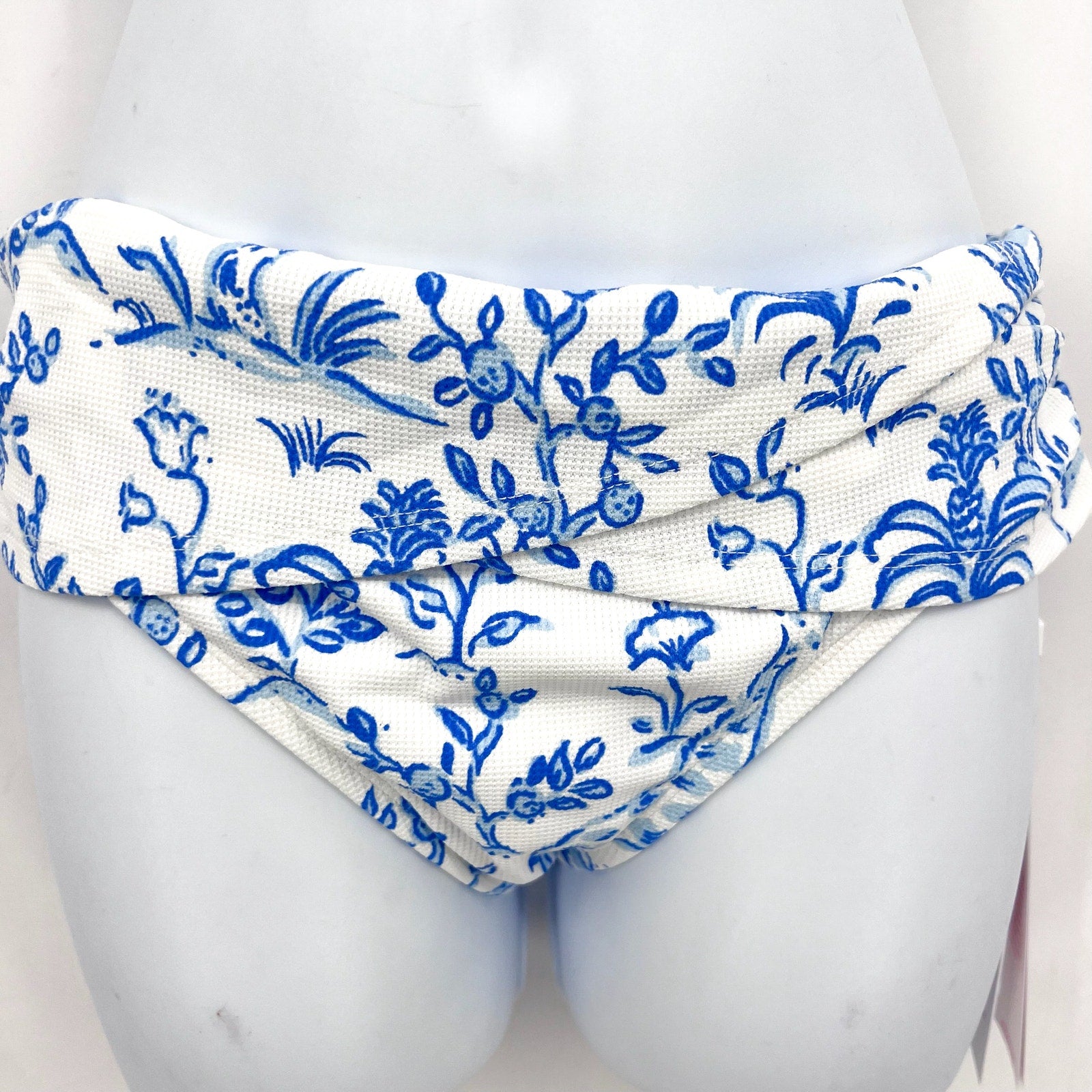 LILLY PULITZER Lagoon Hipster Biknini Bottom US 4 Resort White Tall Tales NWT