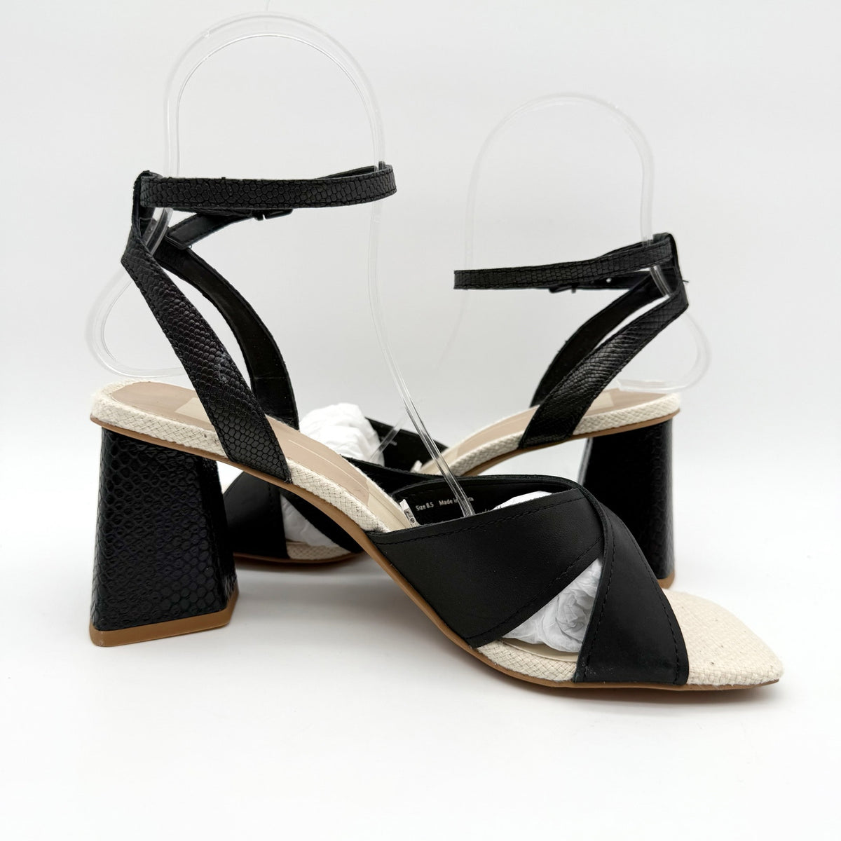 Dolce Vita Womens Tiki Heeled Sandals Size 8.5 M Black Embossed Leather NIB