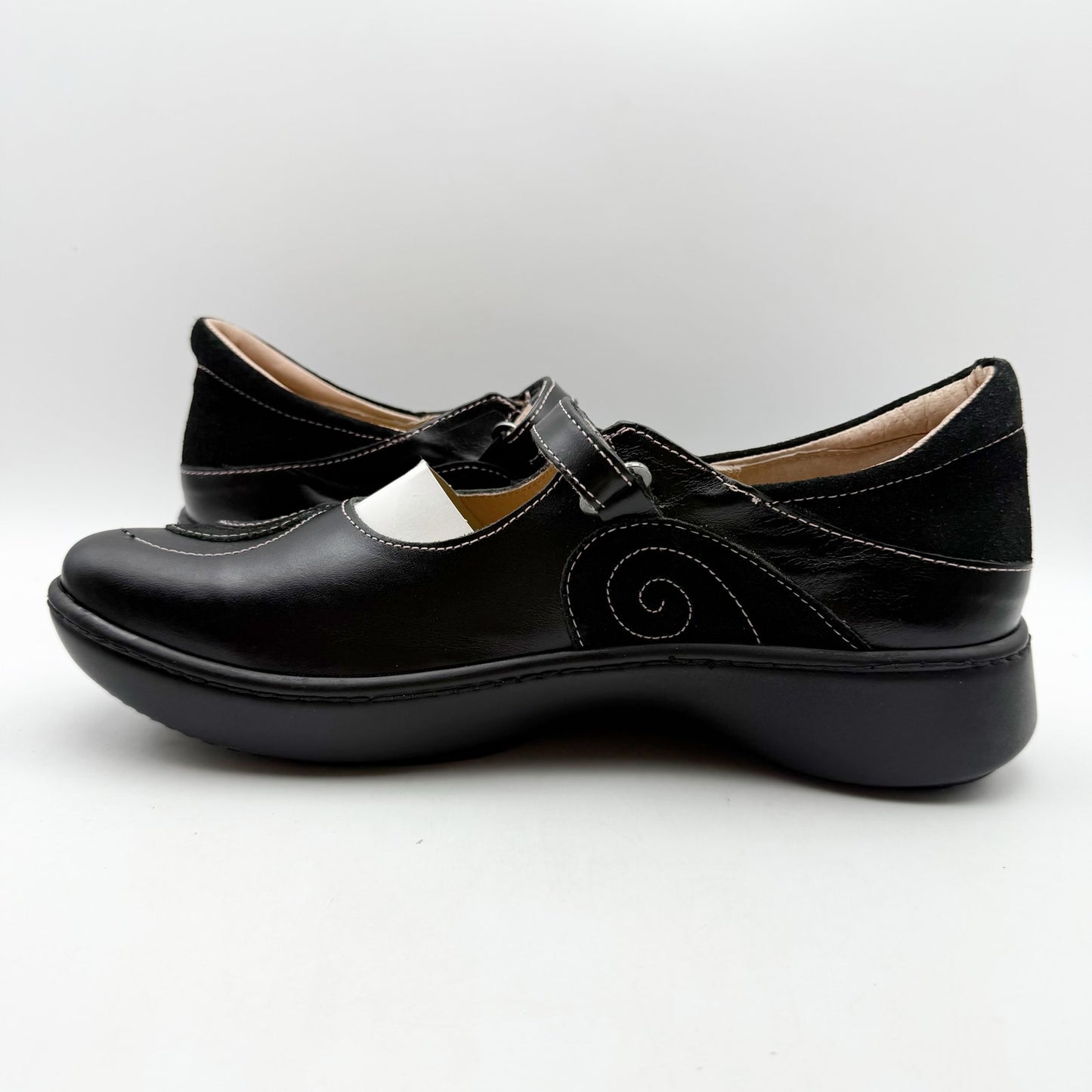 Naot Womens Sea Mary Jane Shoes EU 42 US 11 M Black Leather NWOB