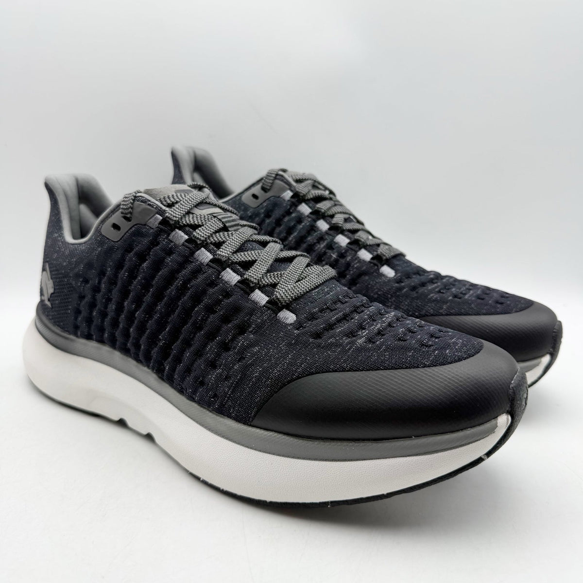 Rabbit Mens Dream Chaser Running Shoes US 12 M Black White Athletic Sneakers NIB