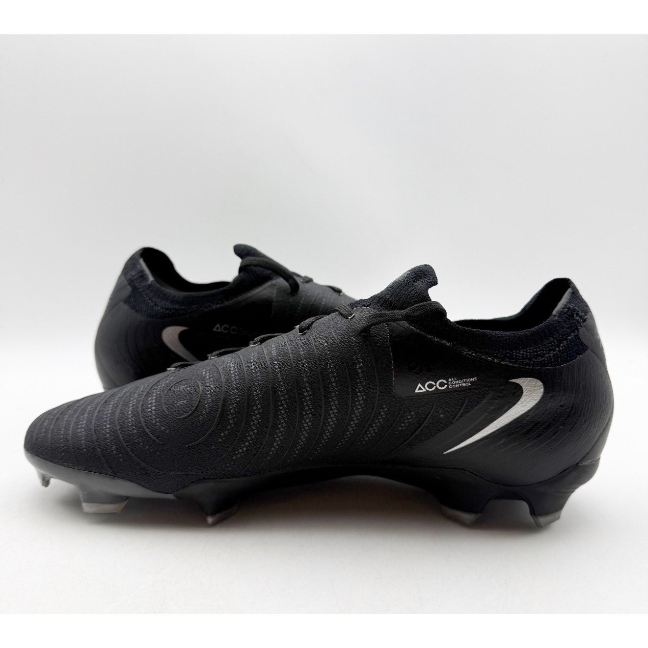 Nike Phantom GX2 Pro FG Soccer Cleats MENS 6.5 WOMENS 8 Black FJ2563-001 NWOB
