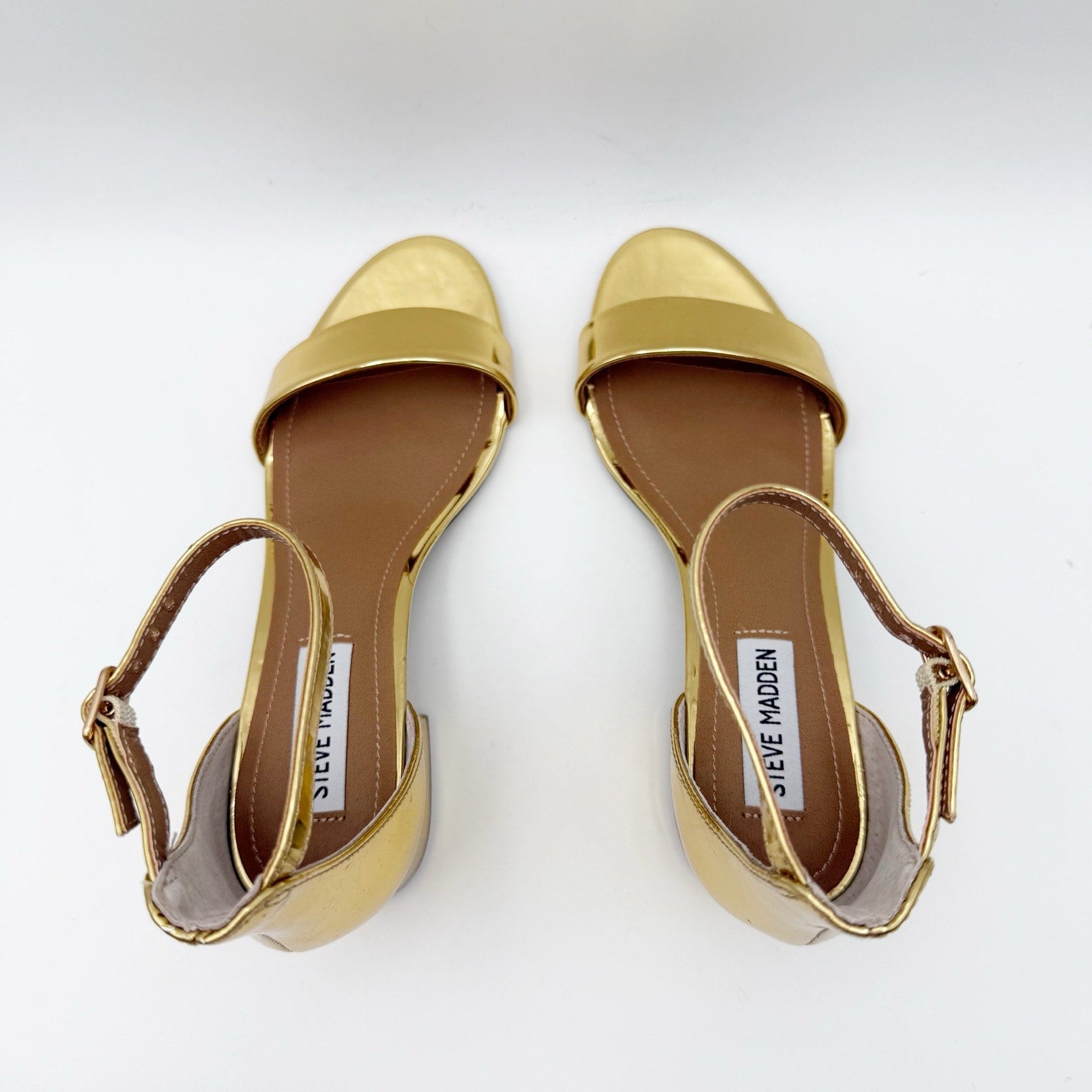 Steve Madden Womens Irenee Heeled Sandals Size 7.5 M Gold Foil NWOB