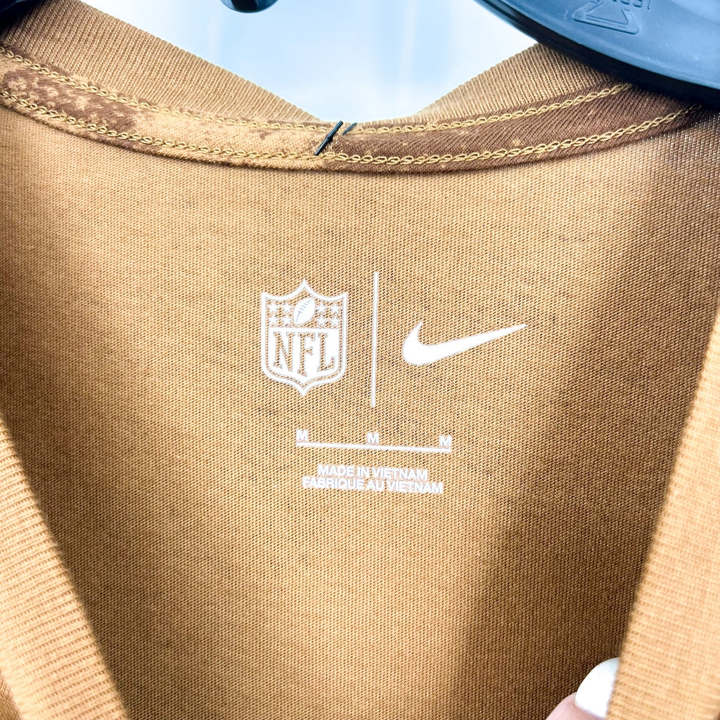 NIKE Mens Carolina Panthers Long Sleeve T-Shirt Medium Brown Salute Service NWT