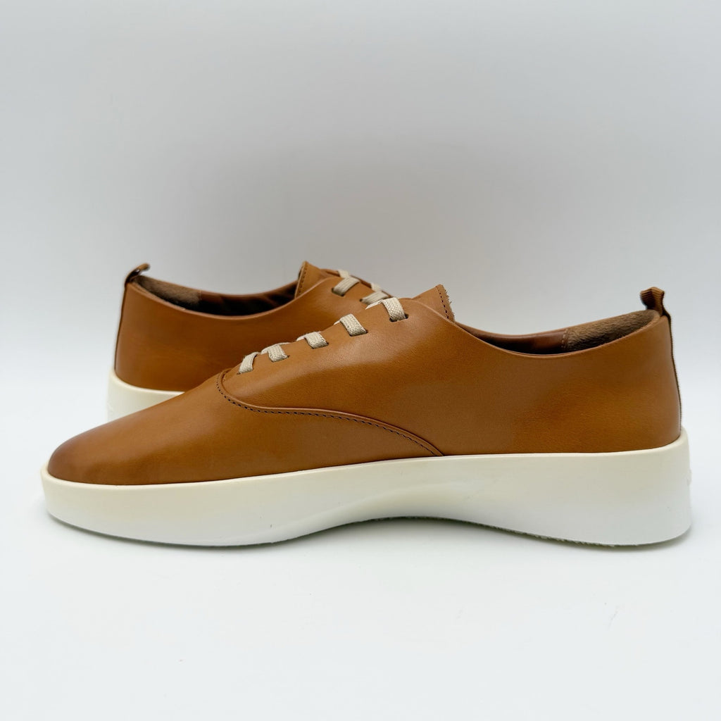 Wolf & Shepherd Cruise Lace Up Sneakers Mens 7.5 Womens 9 Tan Nubuck NIB