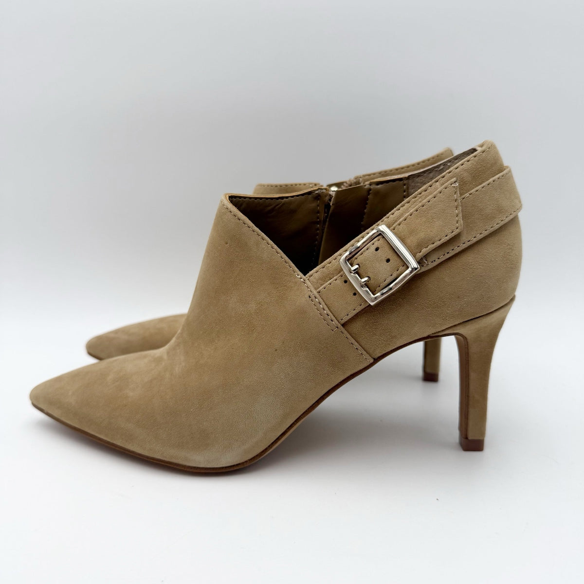 Vince Camuto Womens Kreitha Heeled Bootie Size 5.5 Brown Suede NWOB