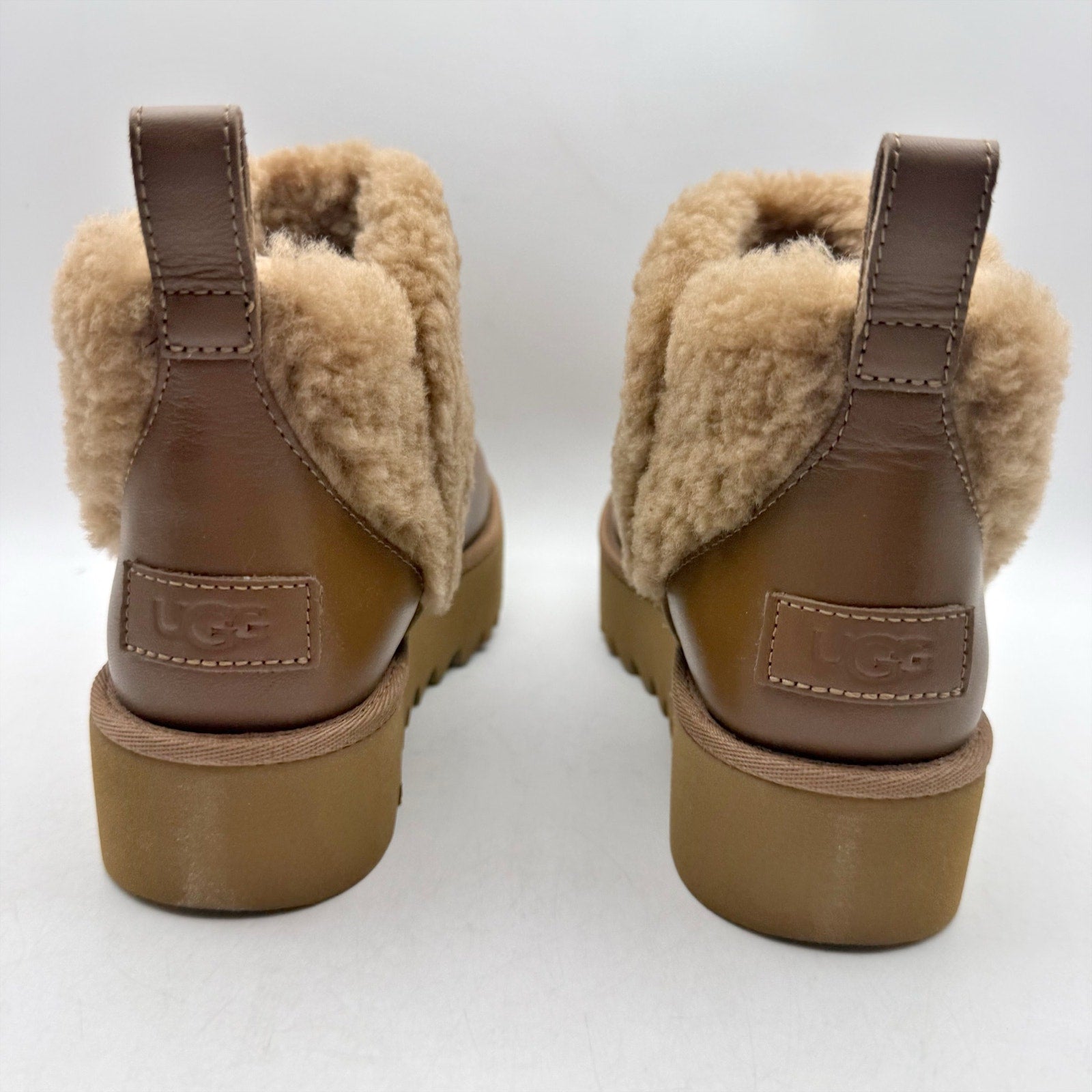 UGG Womens Ultra Mini Alina Ankle Bootie US 5 EU 36 Chestnut Brown Leather NIB