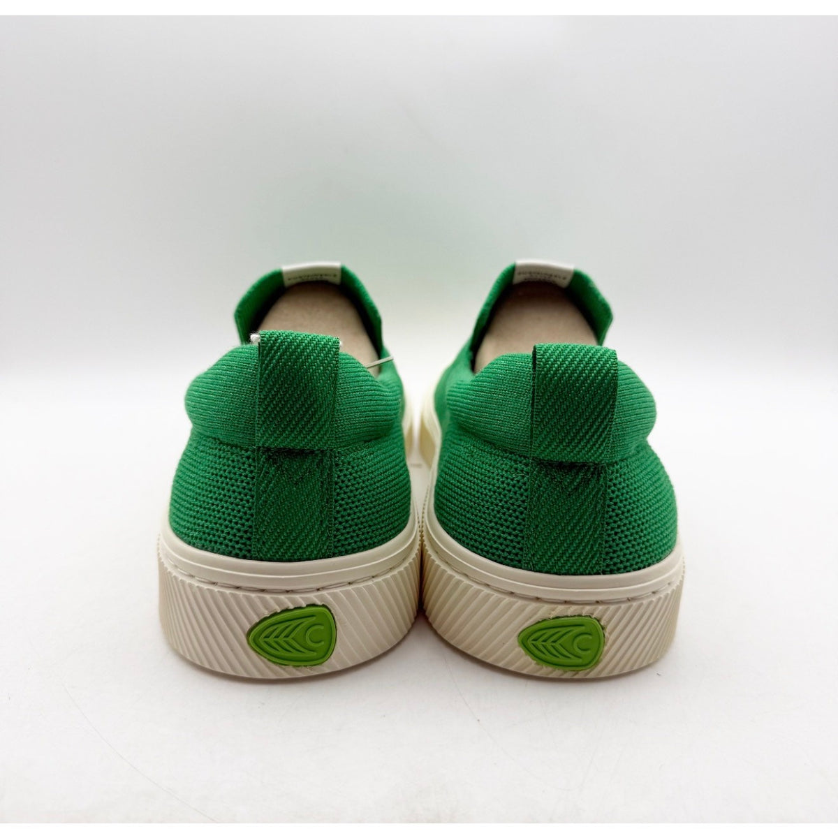 Cariuma IBI Slip On Casual Sneakers Mens 10.5 Womens 12 Green Knit Bamboo NIB