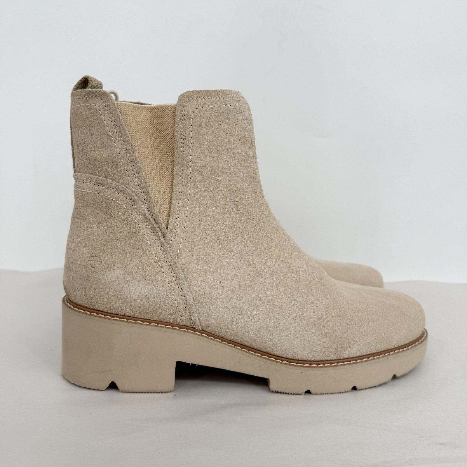 Naturalizer Womens Darry Platform Ankle Booties Size 12 WIDE Beige Suede NWOB