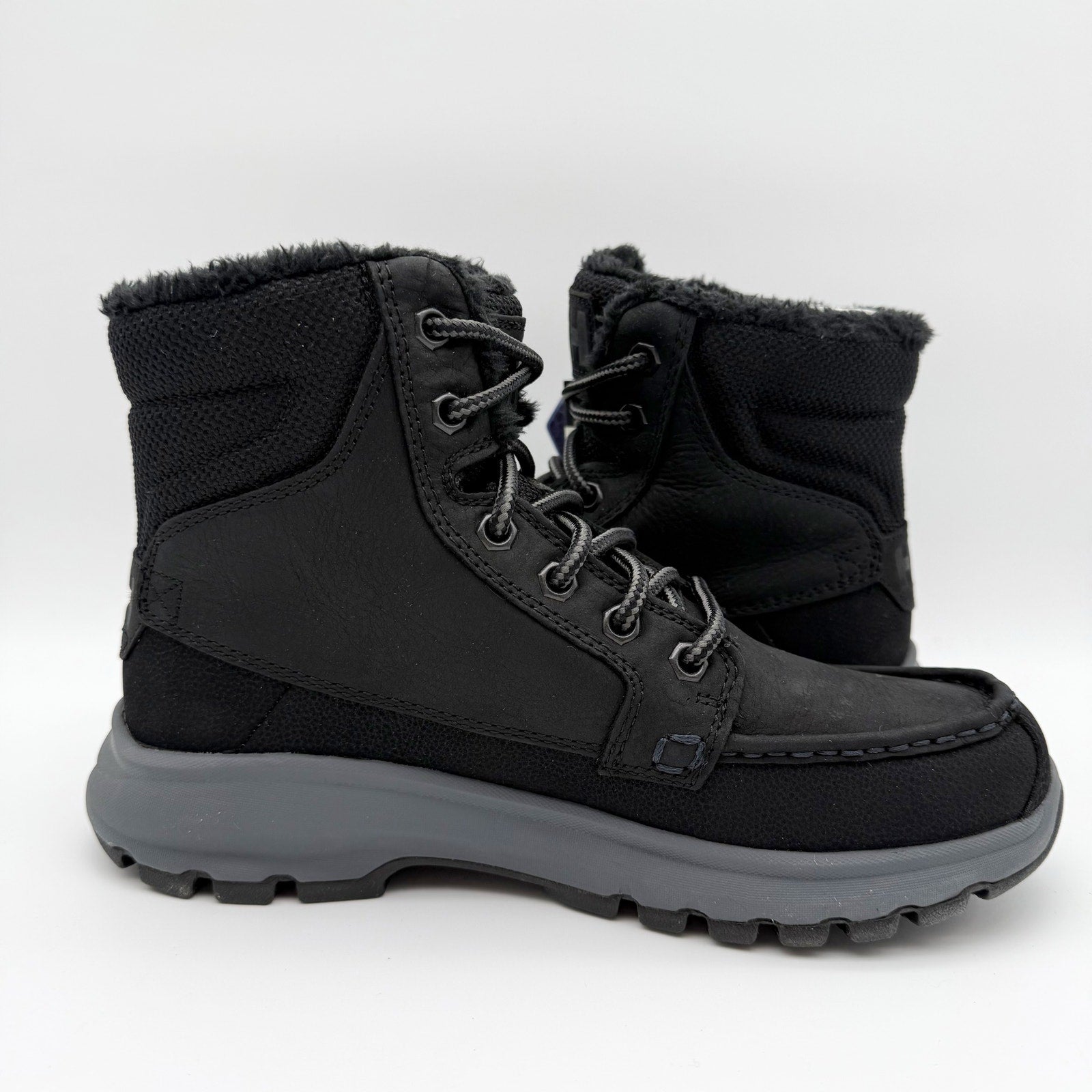 Helly Hansen Mens Garibaldi V3 Winter Boots US 9 Black Leather WP Insulated NWOB