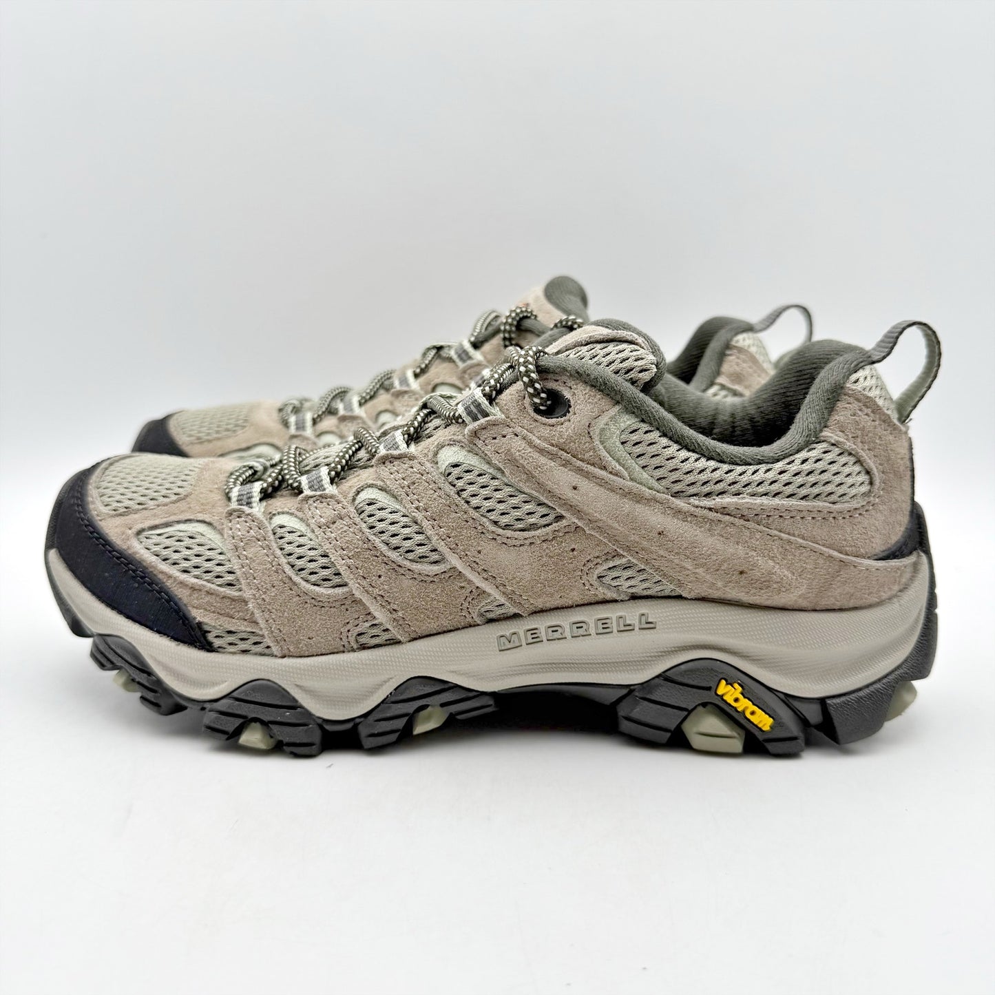 Merrell Womens Moab 3 Hiking Sneakers US 7.5 M EU 38 Tan Leather Athletic NIB