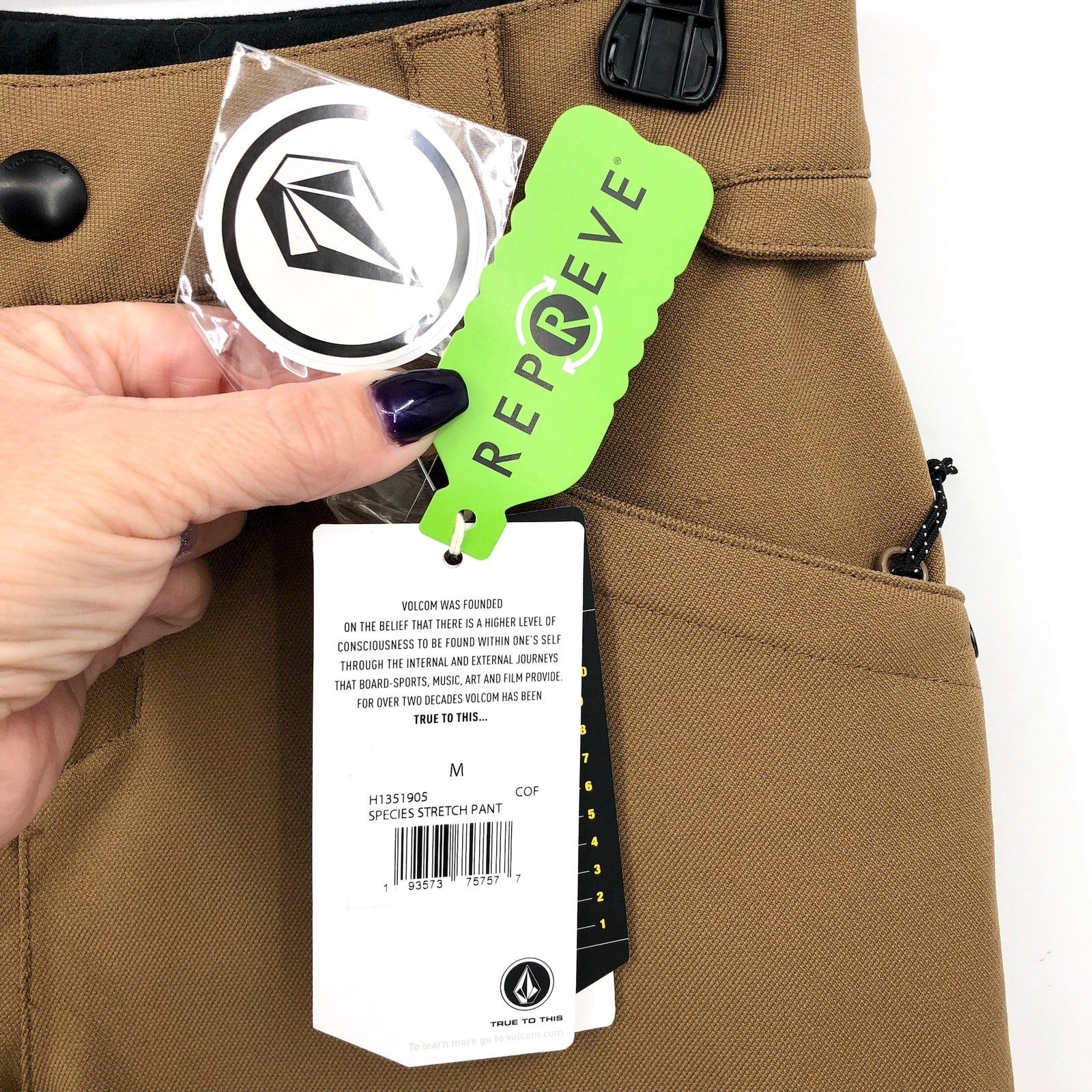 VOLCOM Womens Species Snowboard Pants Medium Brown Tan Stretch Waterproof NWT