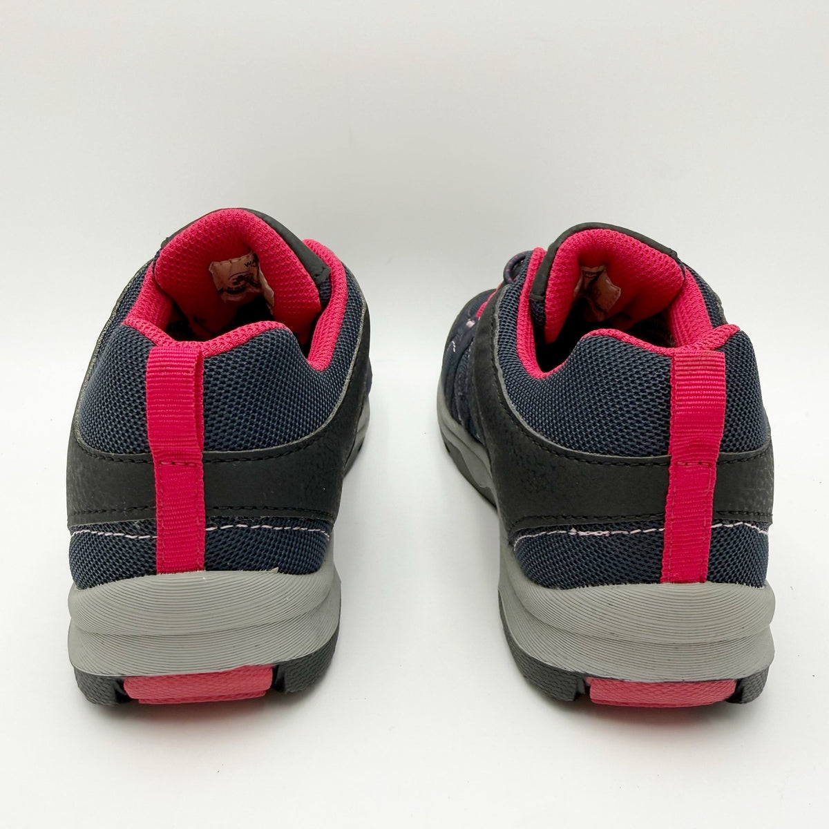Kamik Girls Trax Outdoor Sneakers Size 5 Navy Blue Pink Bungee Waterproof NWT