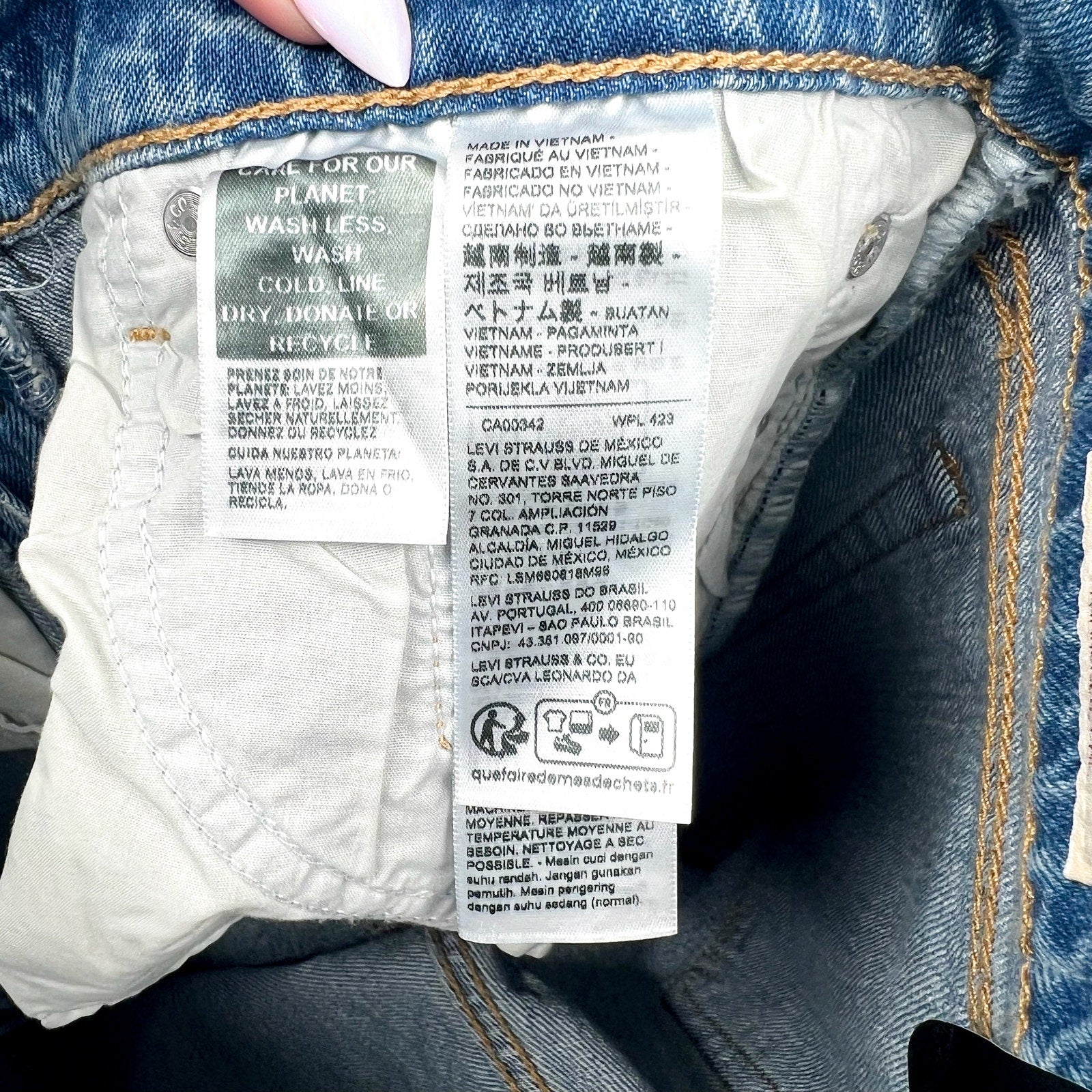 LEVI'S Womens Wedgie Straight Jeans 29x28 US 8 Calling All Blue 34964-0178 NWT