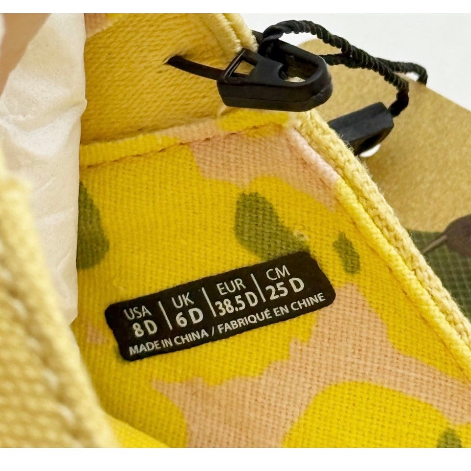 Spenco Women's Siesta Bokeh Layered Clogs Size 8 WIDE Yellow Slip-On NIB